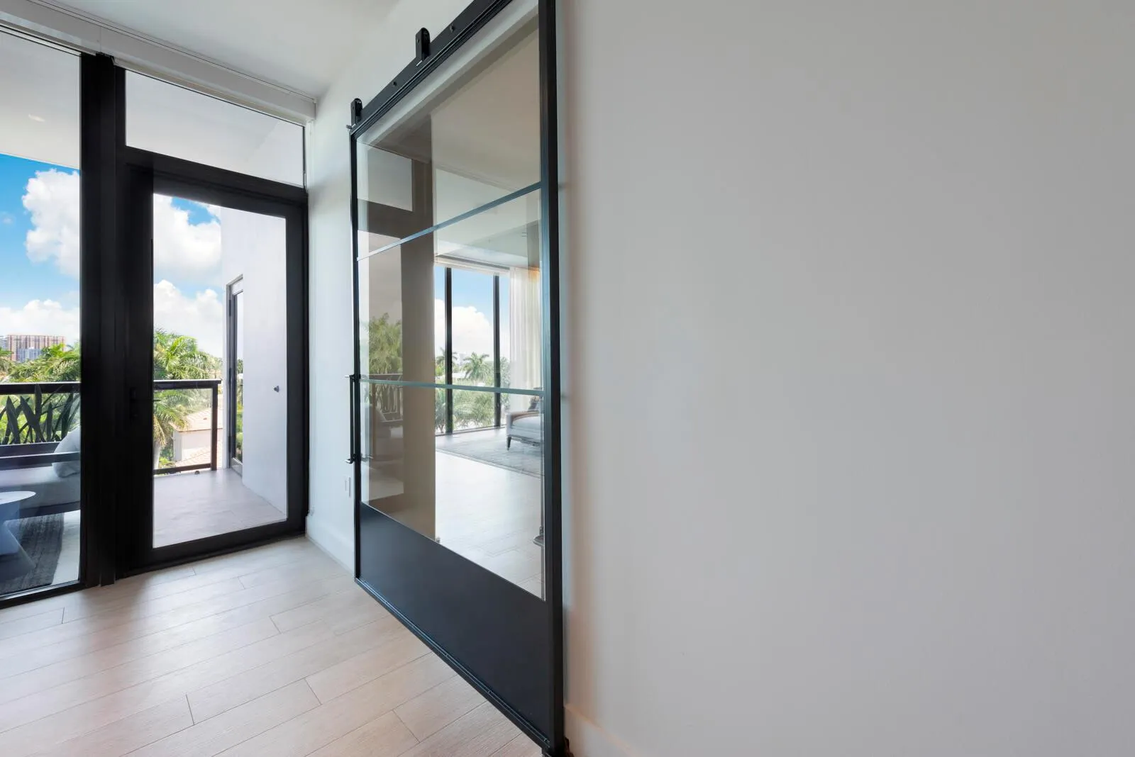 30 Isle Of Venice Drive, #Ph3