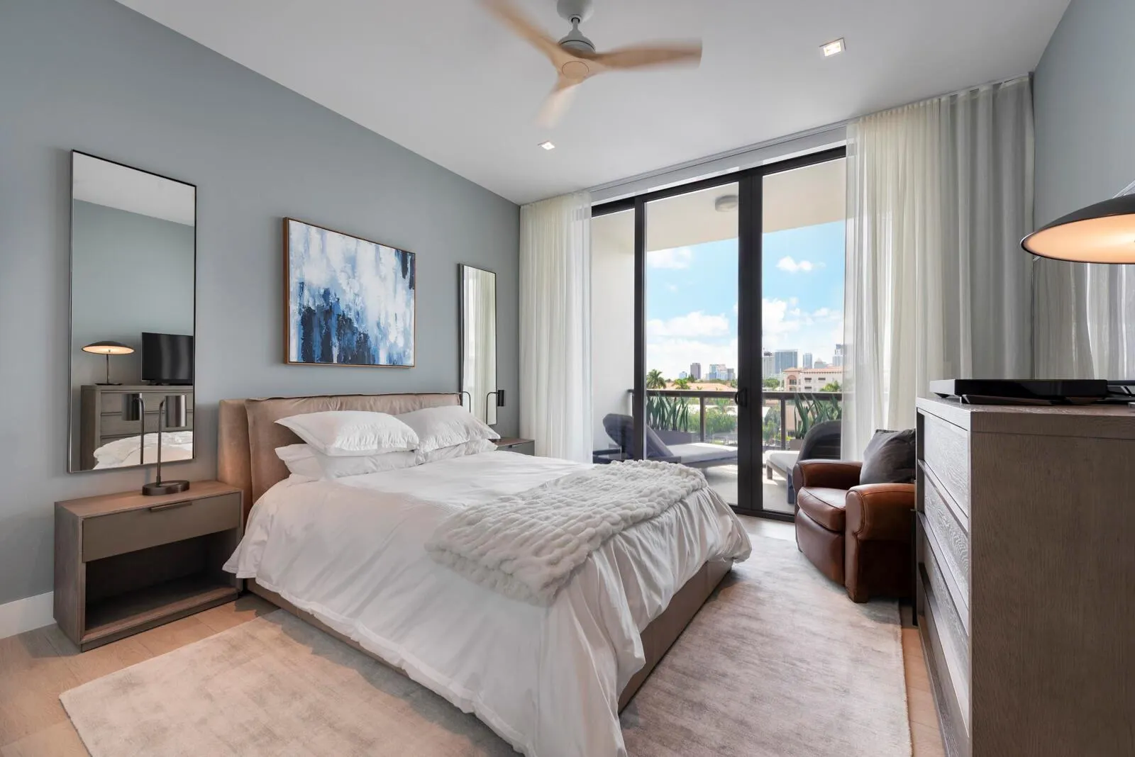 30 Isle Of Venice Drive, #Ph3