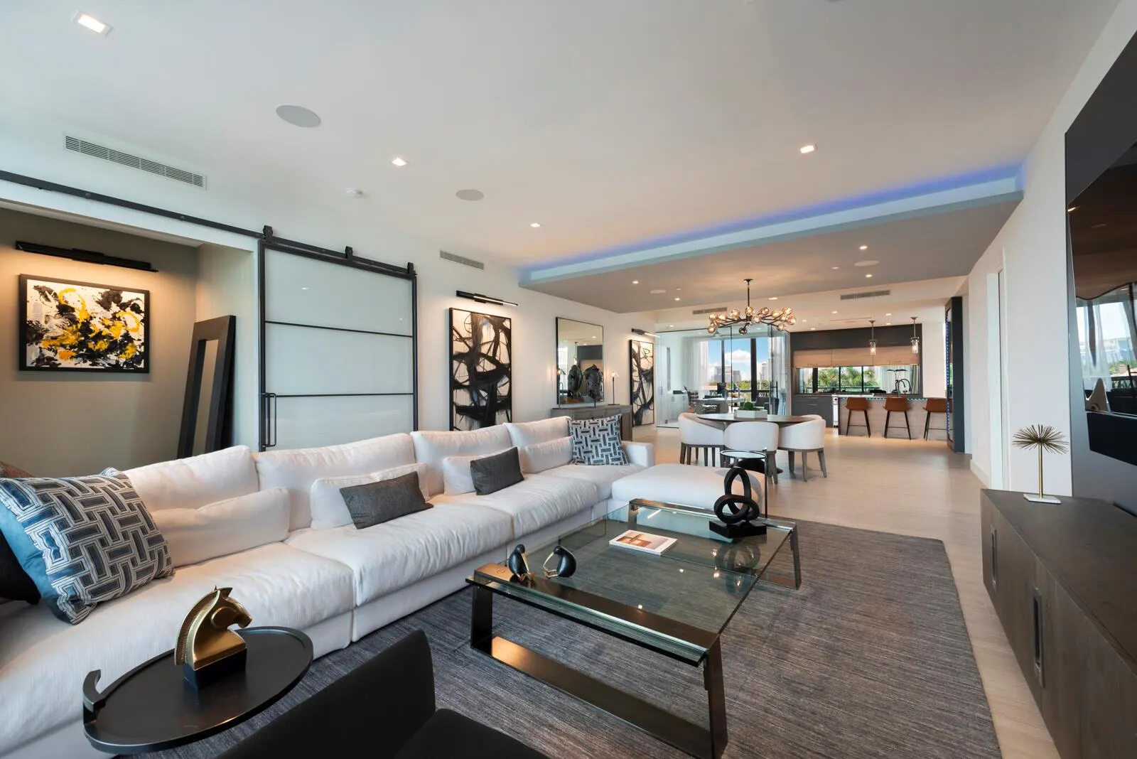 30 Isle Of Venice Drive, #Ph3