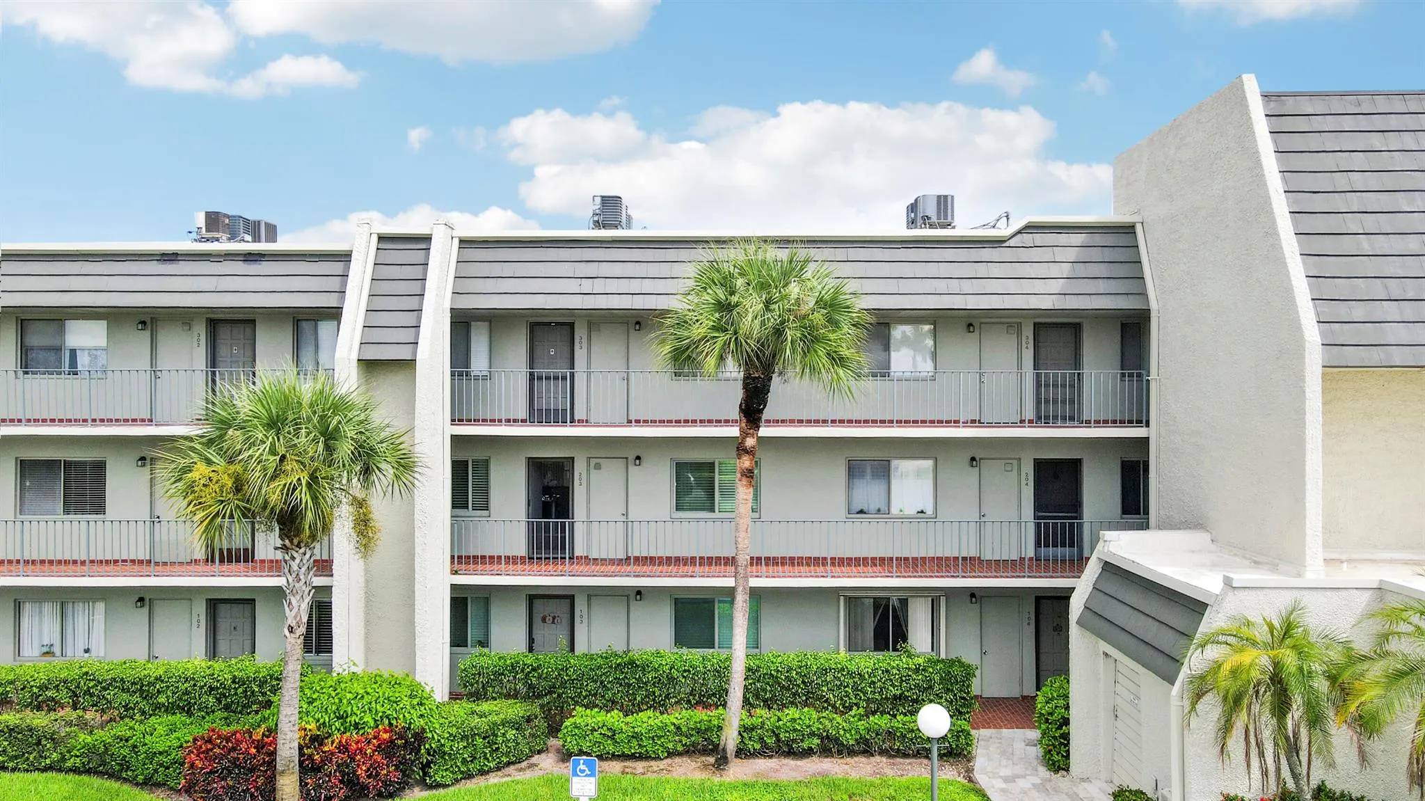 4070 Tivoli Court, #204