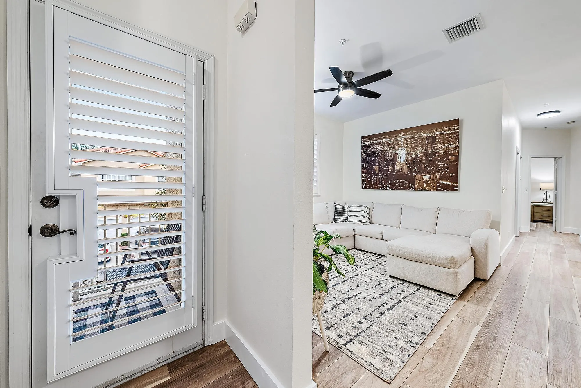105 Lighthouse Circle, #J