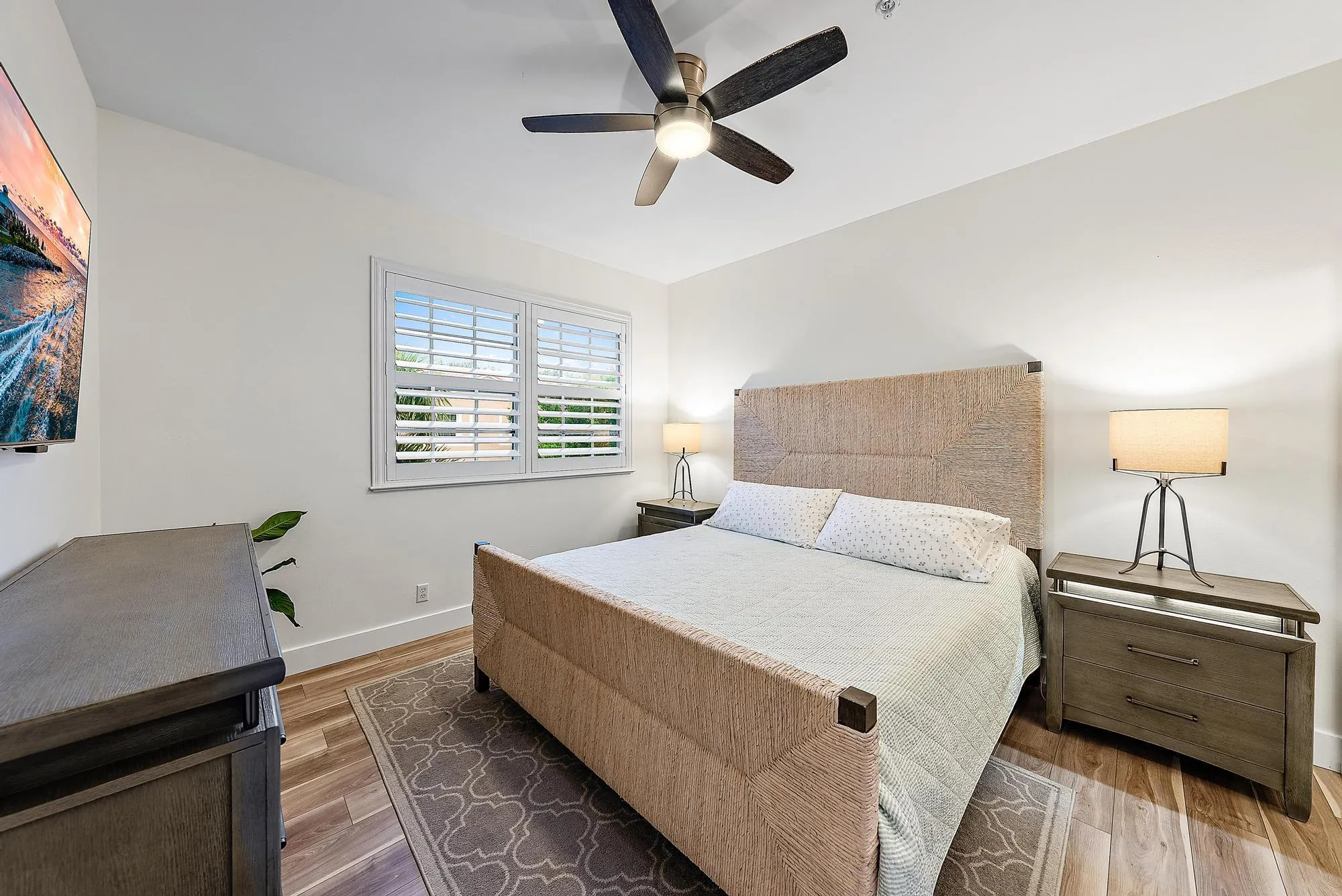 105 Lighthouse Circle, #J