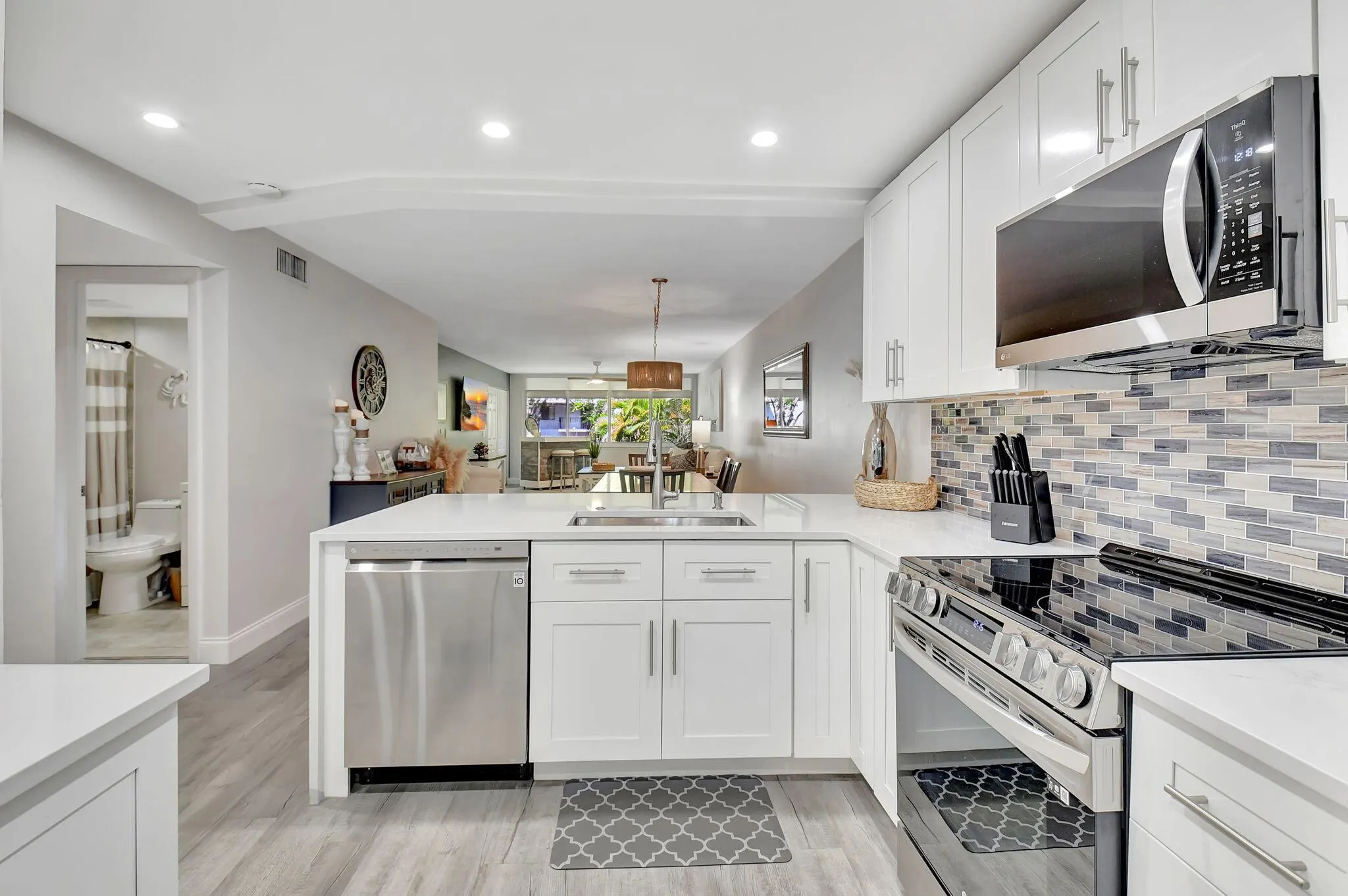 2805 SW 22nd Avenue, #2050