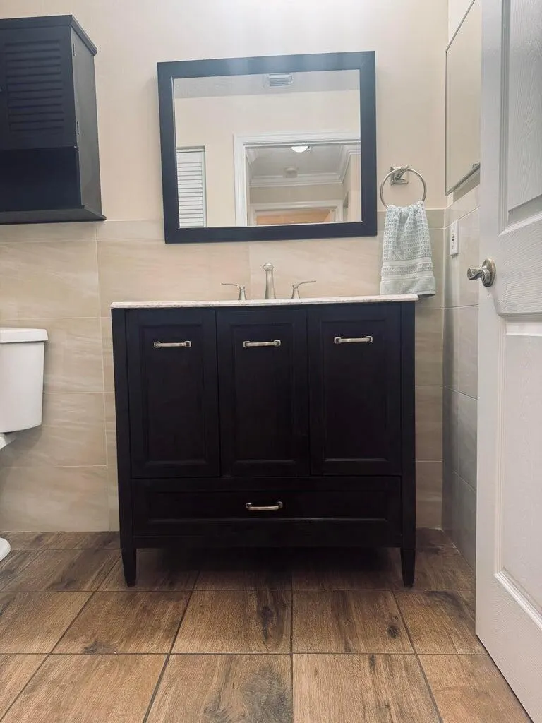 1139 Town Center Drive, #11