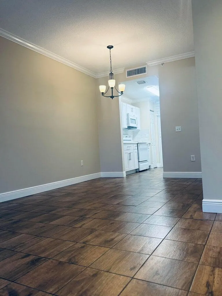 1139 Town Center Drive, #11