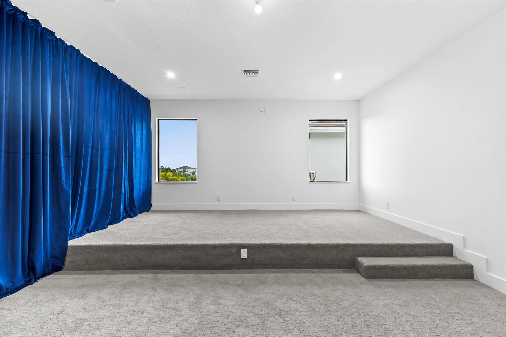 12470 Solana Bay Circle
