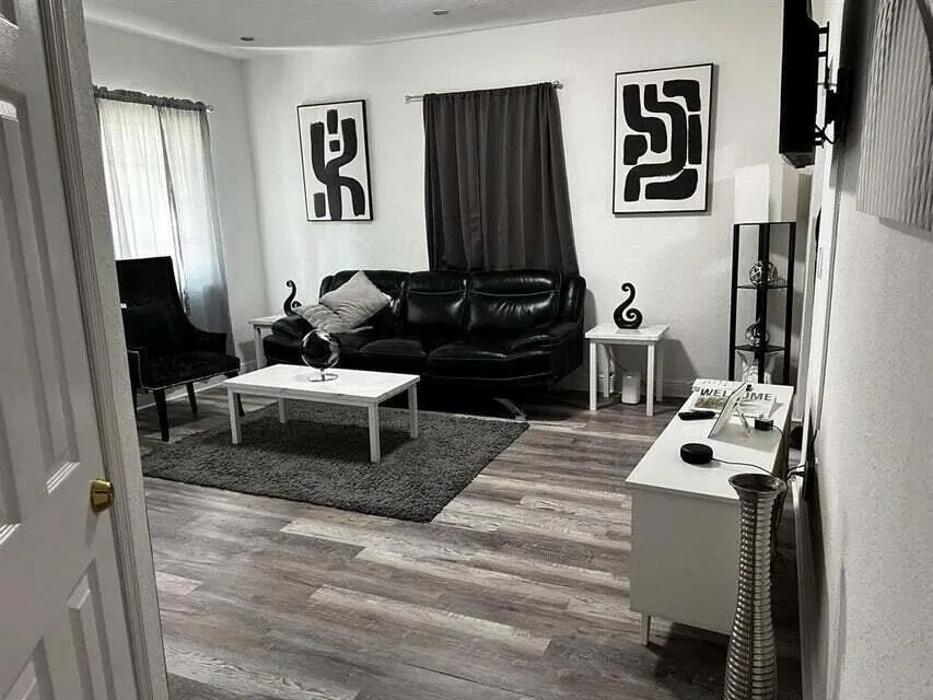 538 SW 7th Street