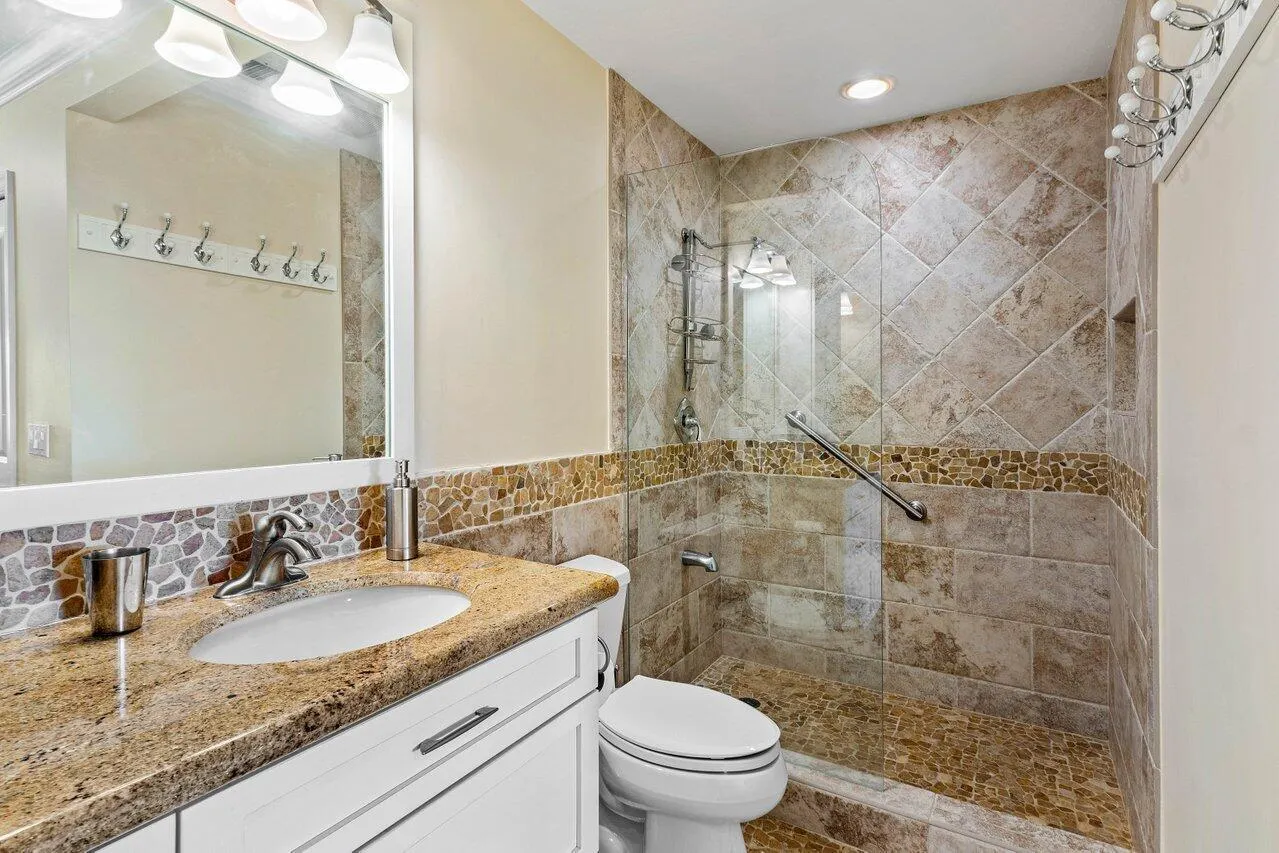 3715 Quail Ridge Drive, #Bobwhite B