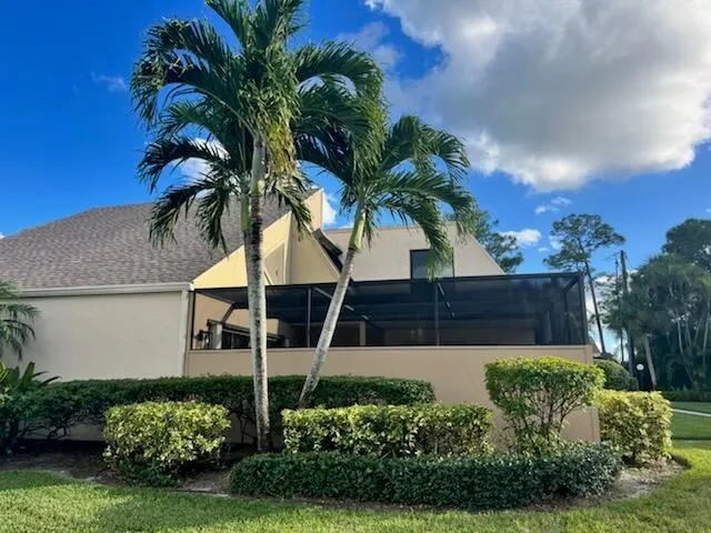 1100 SE Mitchell Avenue, #503