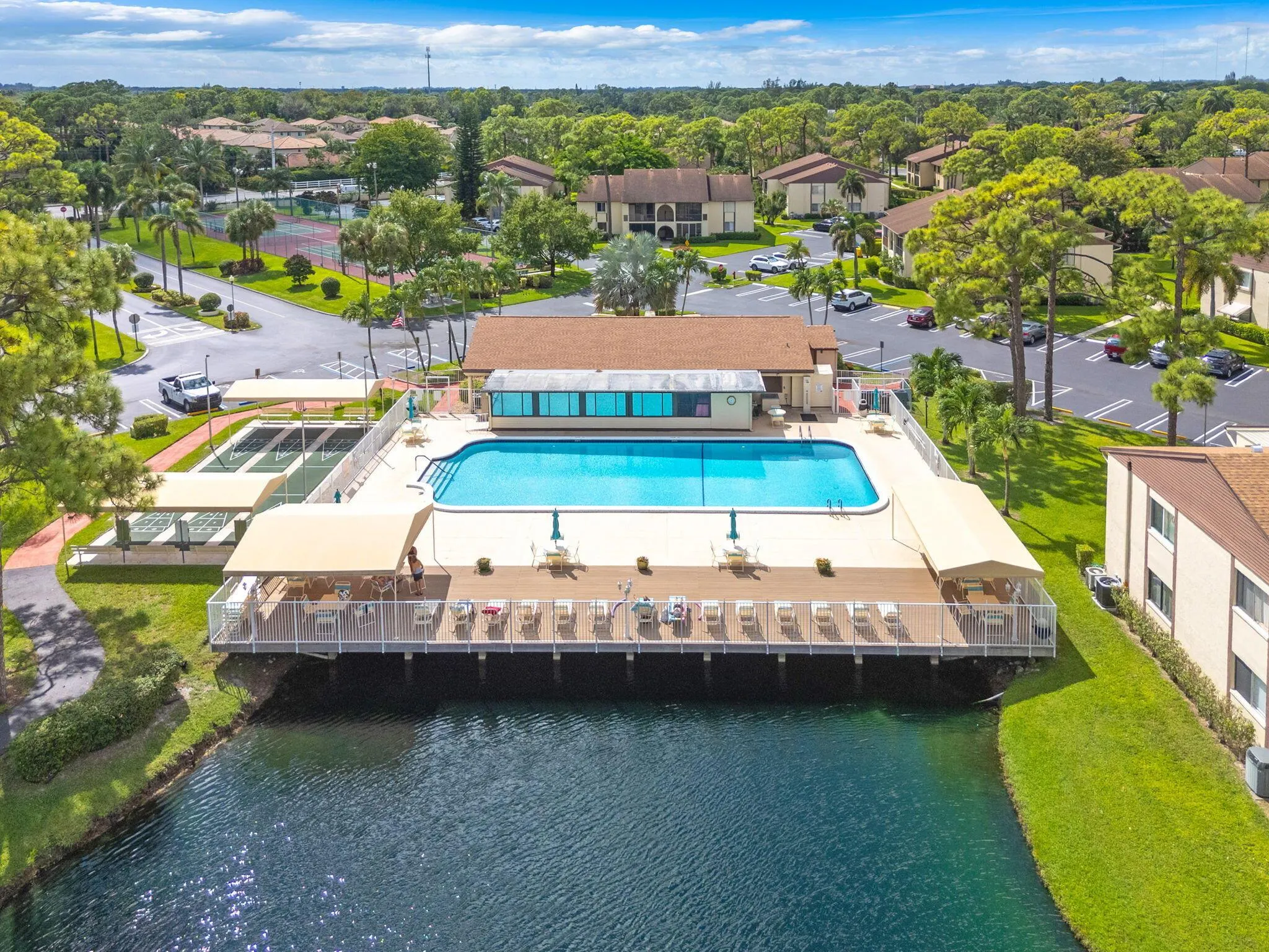 312 Knotty Pine Circle, #C-1