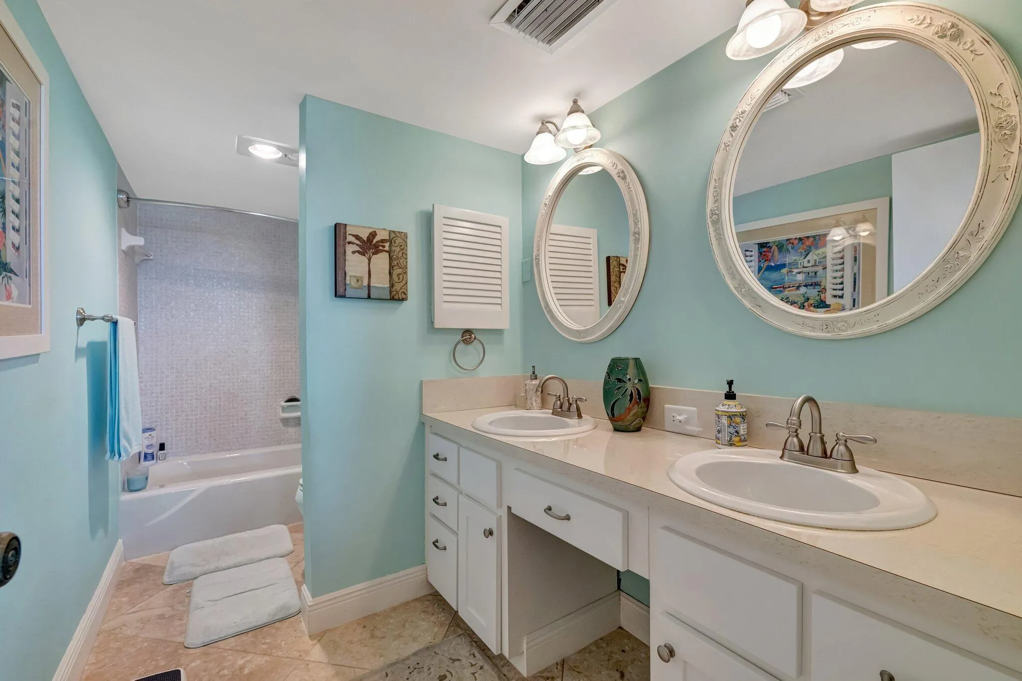 1555 NE Ocean Boulevard, #402