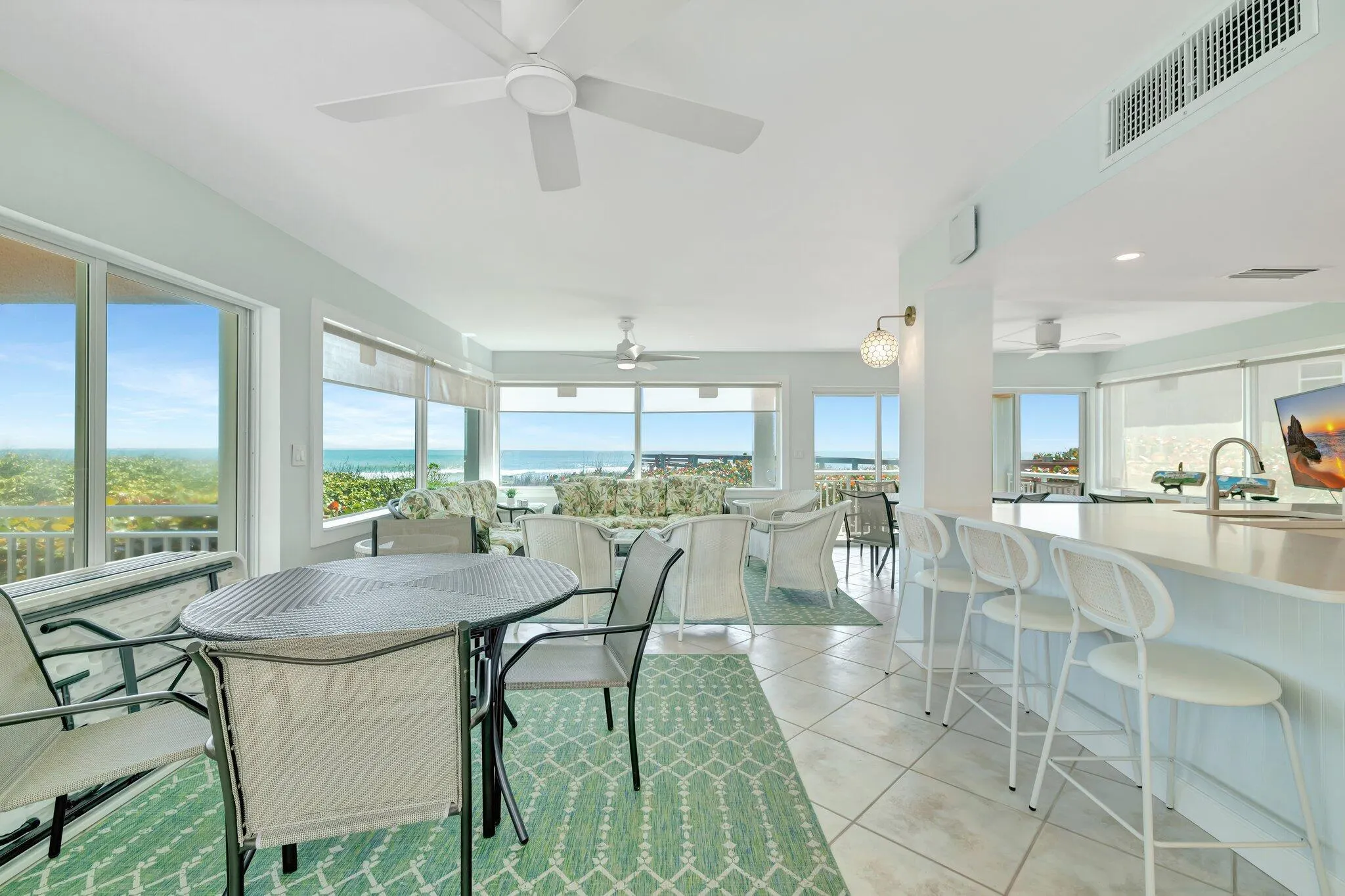 1555 NE Ocean Boulevard, #402