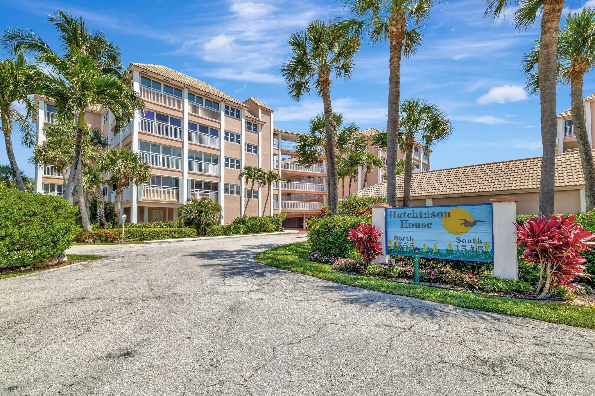 1555 NE Ocean Boulevard, #402