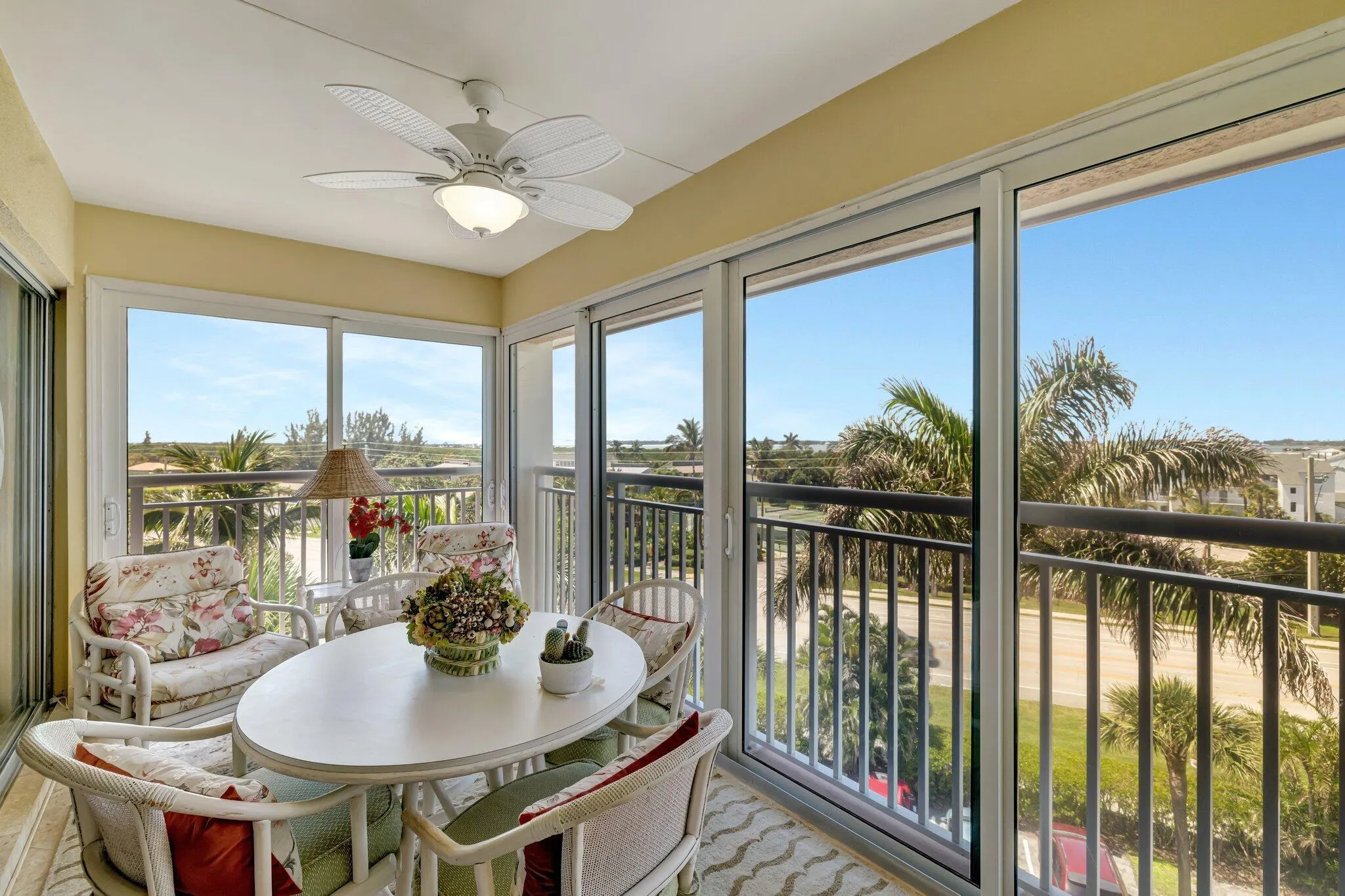 1555 NE Ocean Boulevard, #402