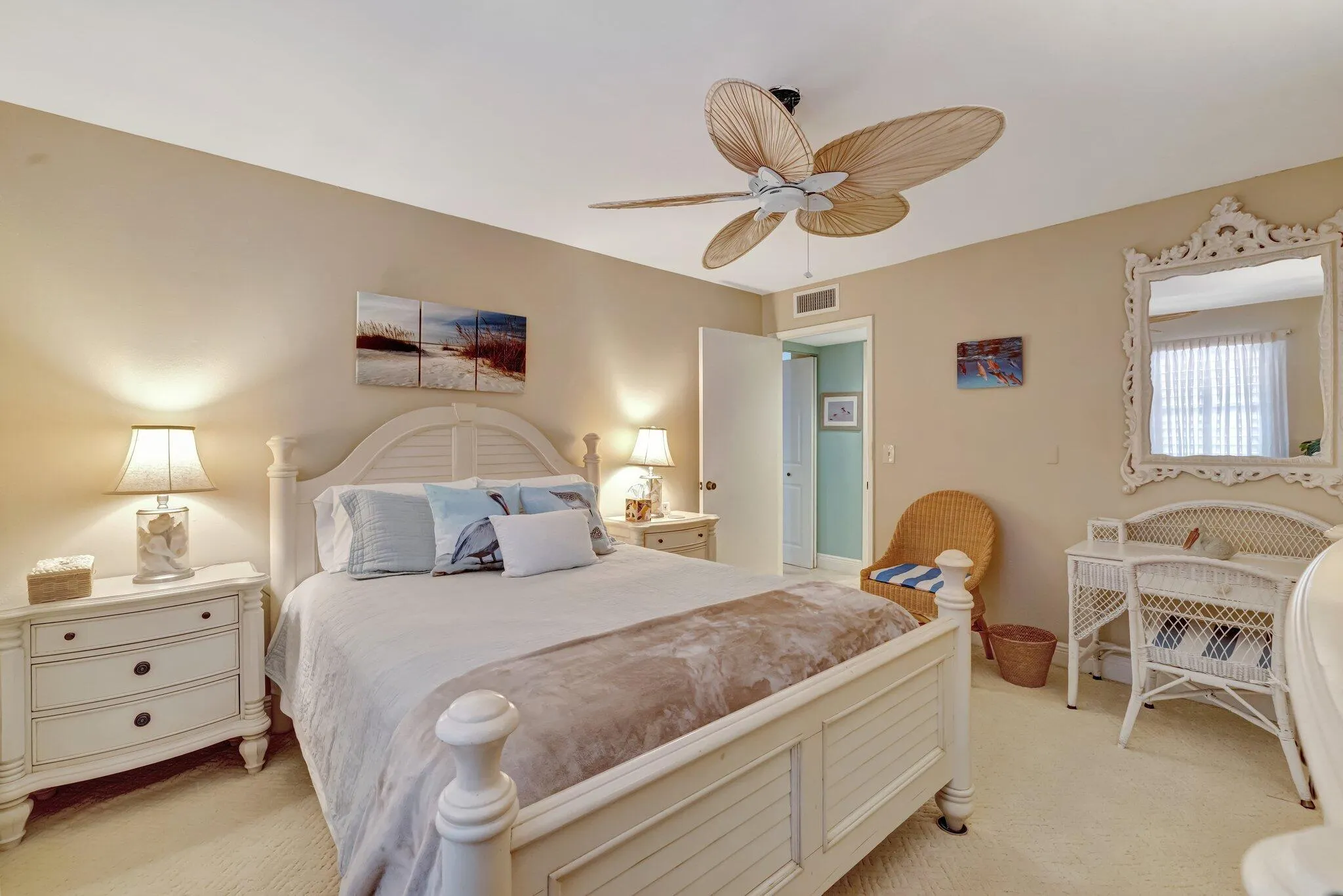 1555 NE Ocean Boulevard, #402
