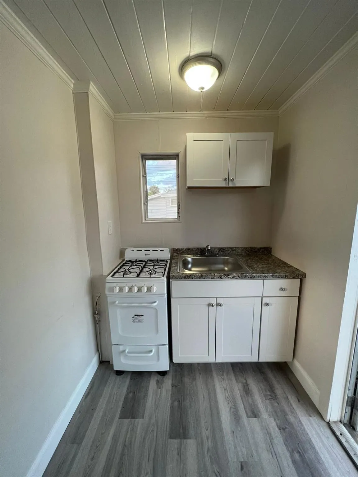 2843 Forest Hill Boulevard, #7