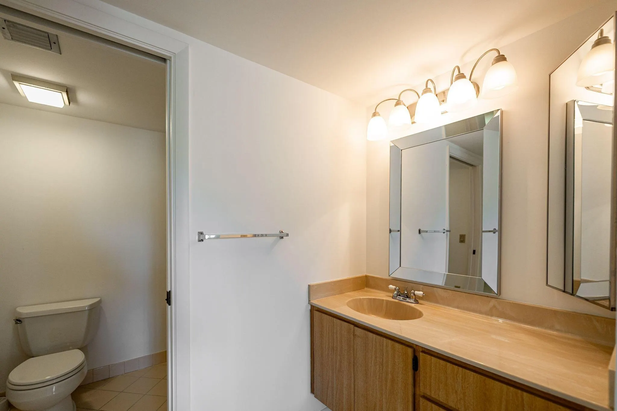 1601 Marina Isle Way, #204