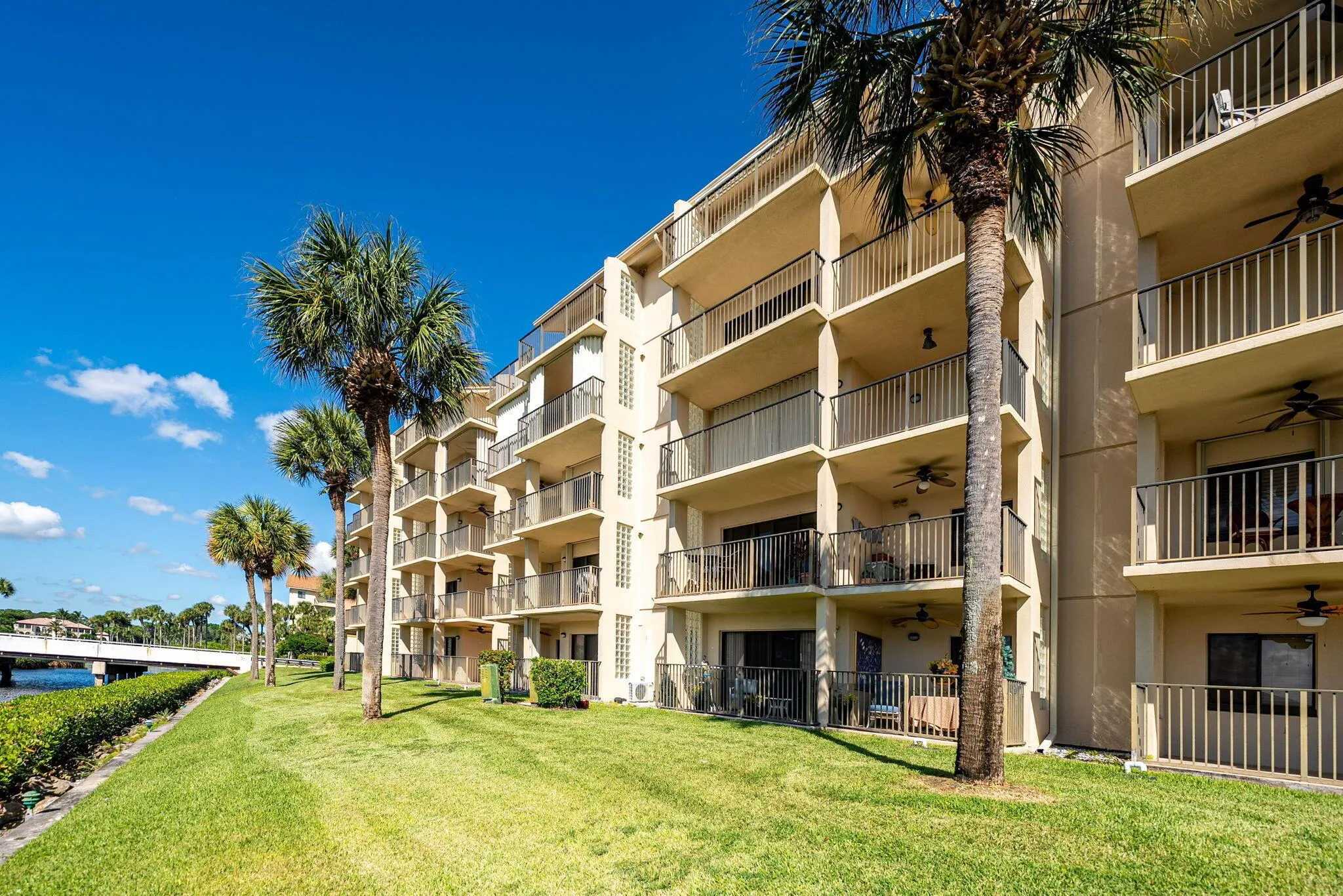1601 Marina Isle Way, #204