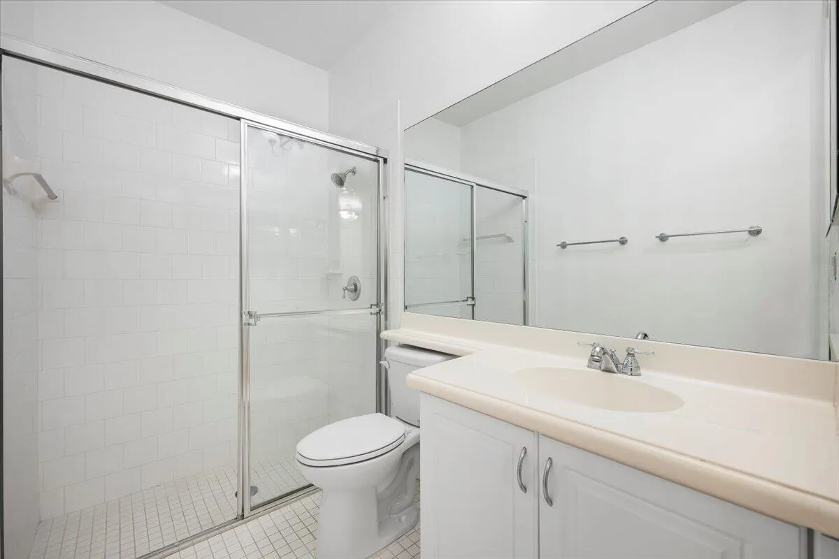3807 NW 5th Terrace
