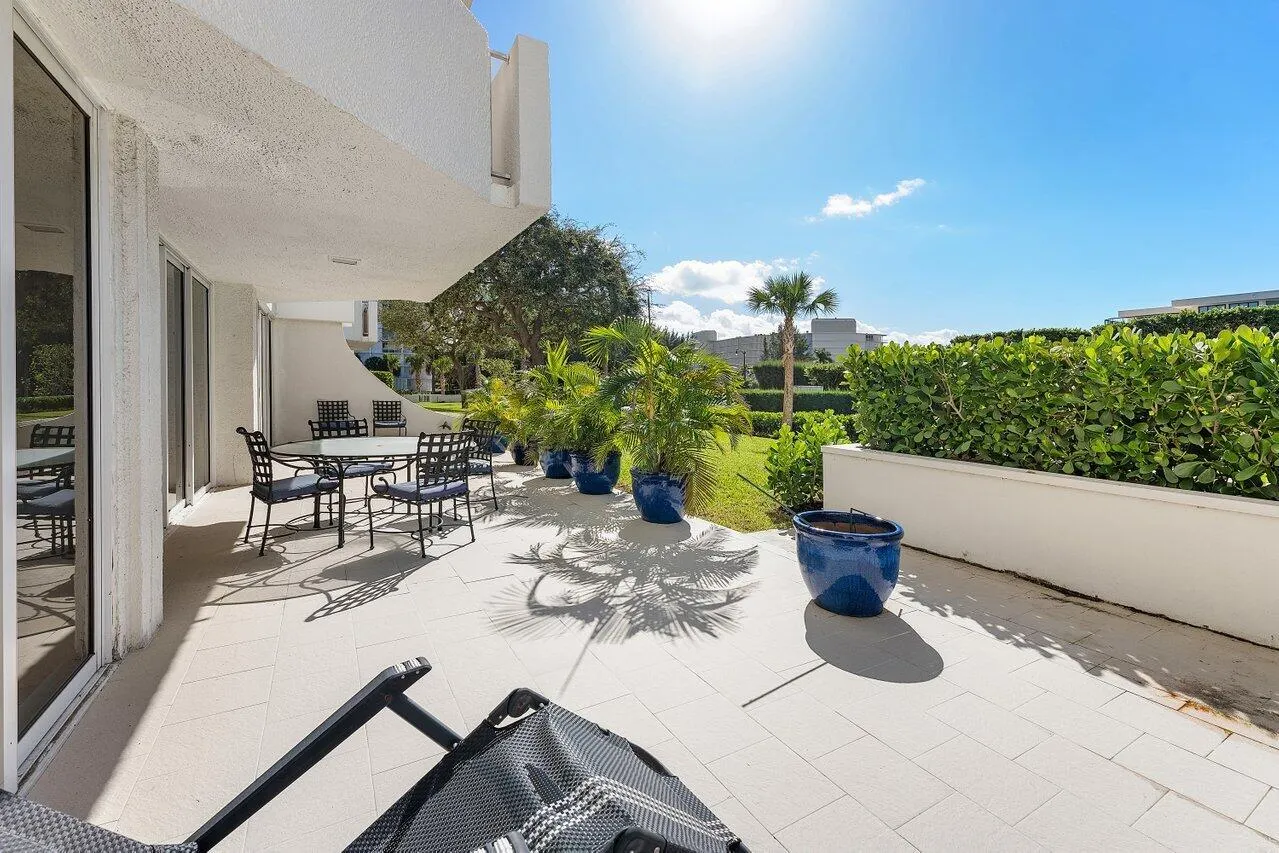 2773 S Ocean Boulevard, #1100