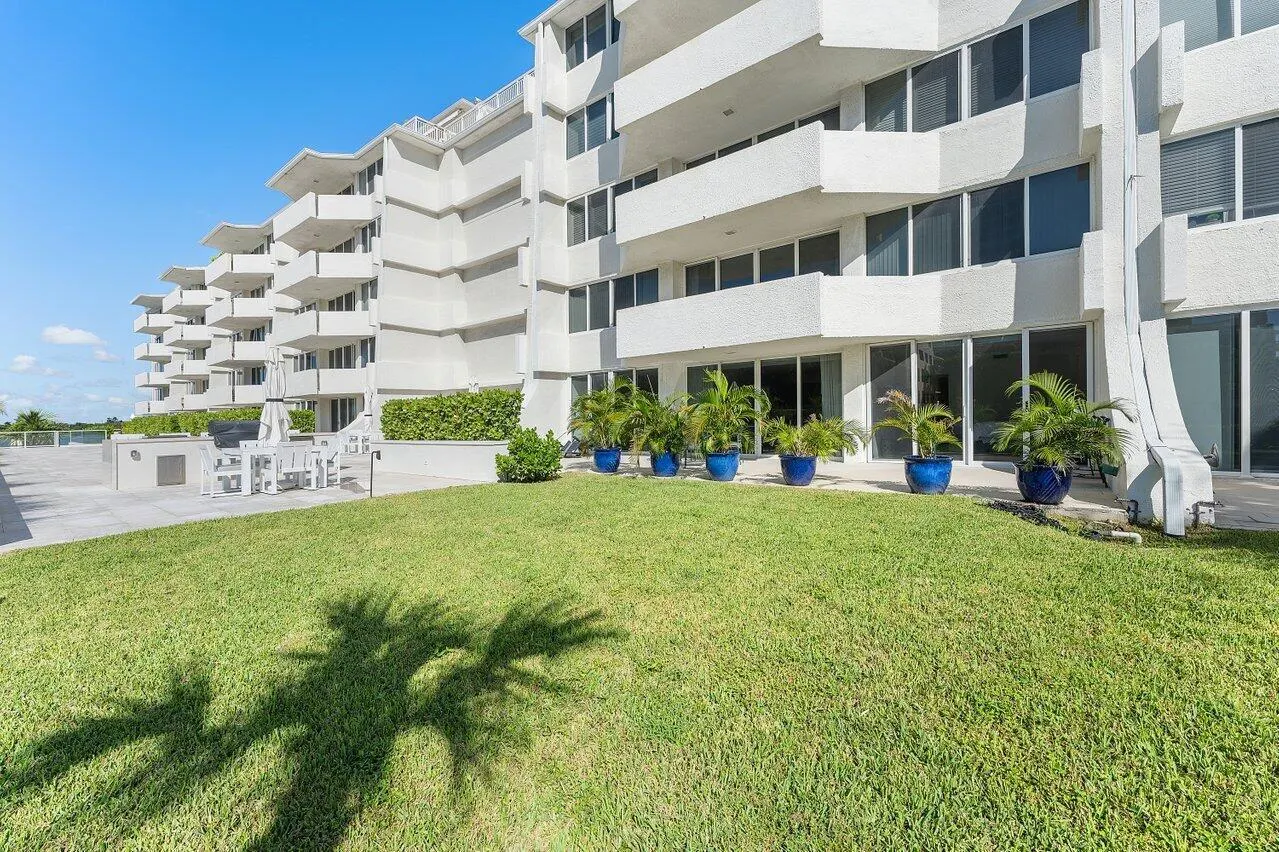2773 S Ocean Boulevard, #1100