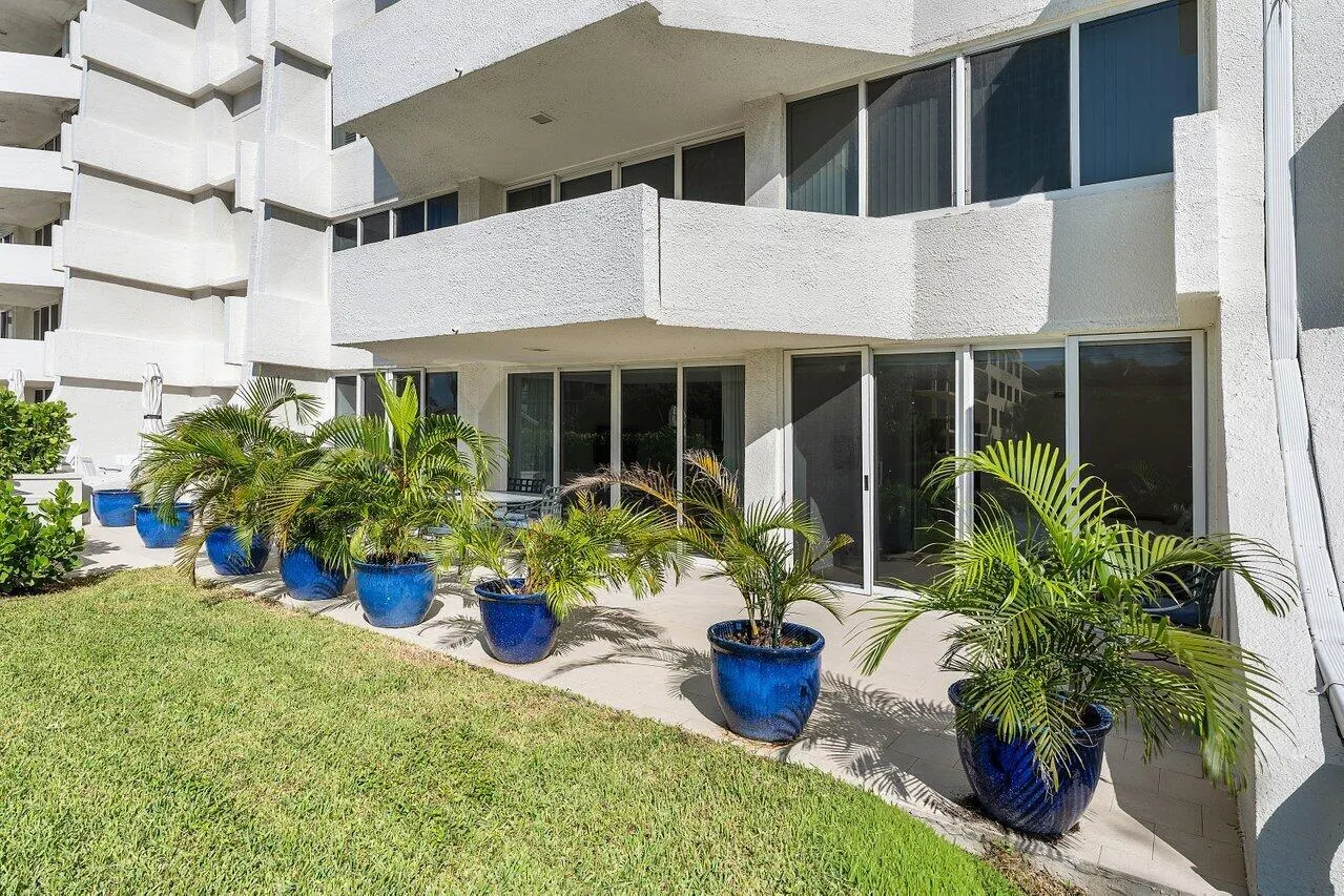 2773 S Ocean Boulevard, #1100