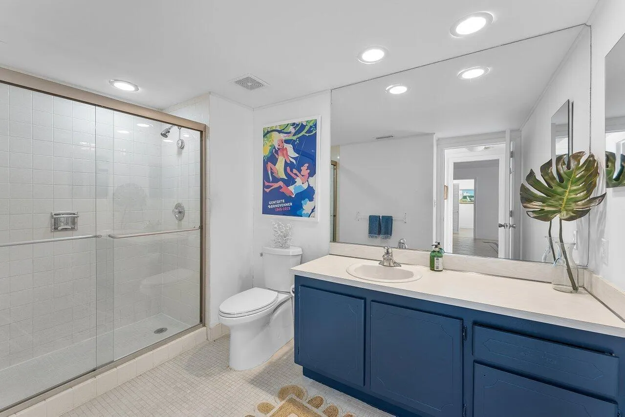 2773 S Ocean Boulevard, #1100