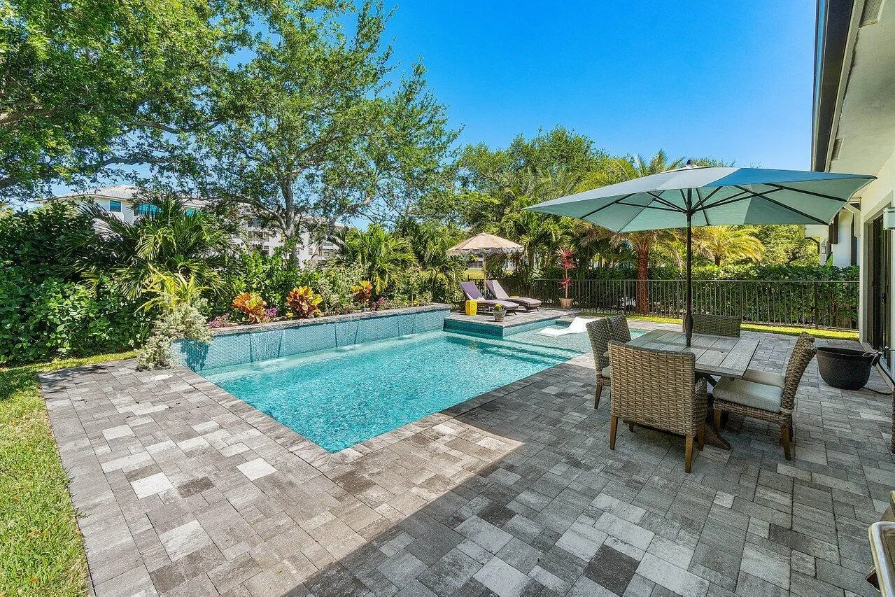 3049 Safflower Circle