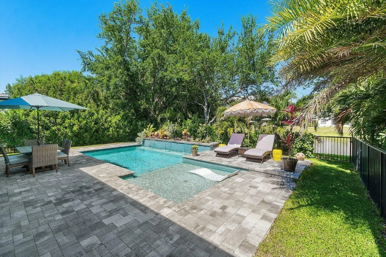 3049 Safflower Circle