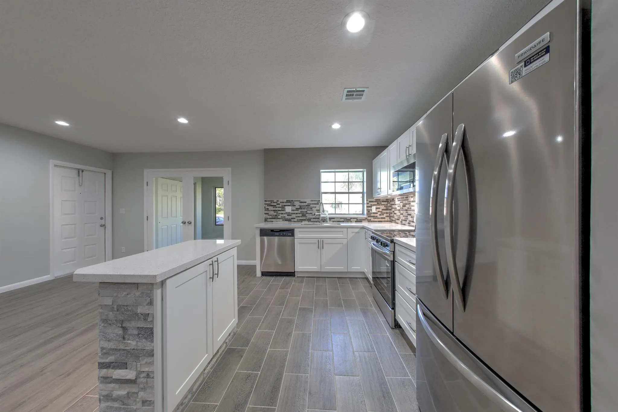1768 Lakefront Boulevard, #128 C