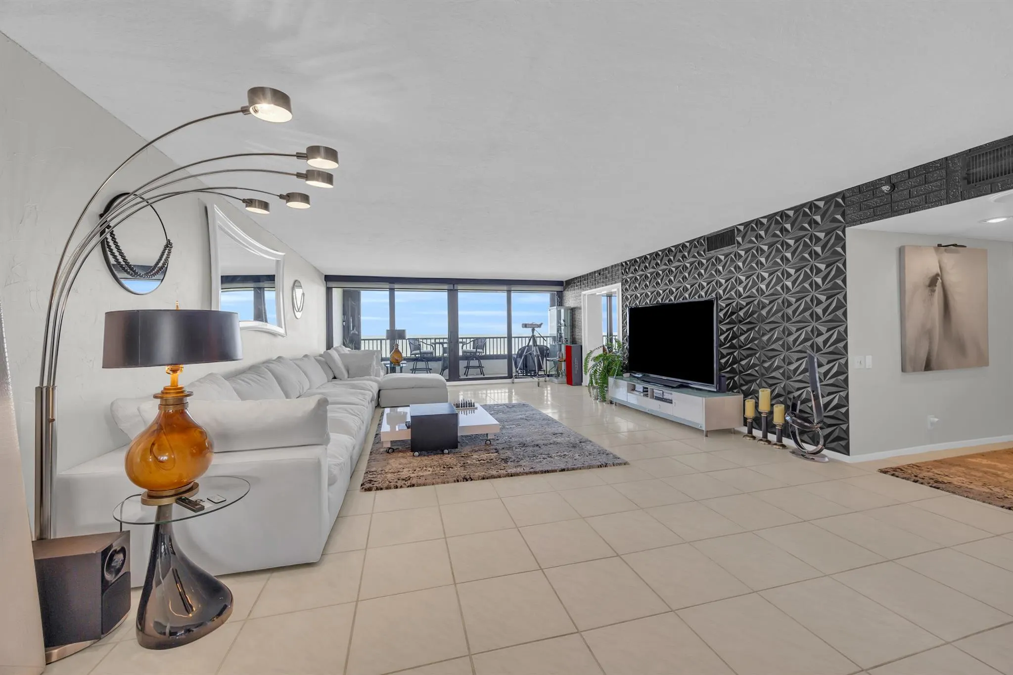 19900 Beach Road, #503