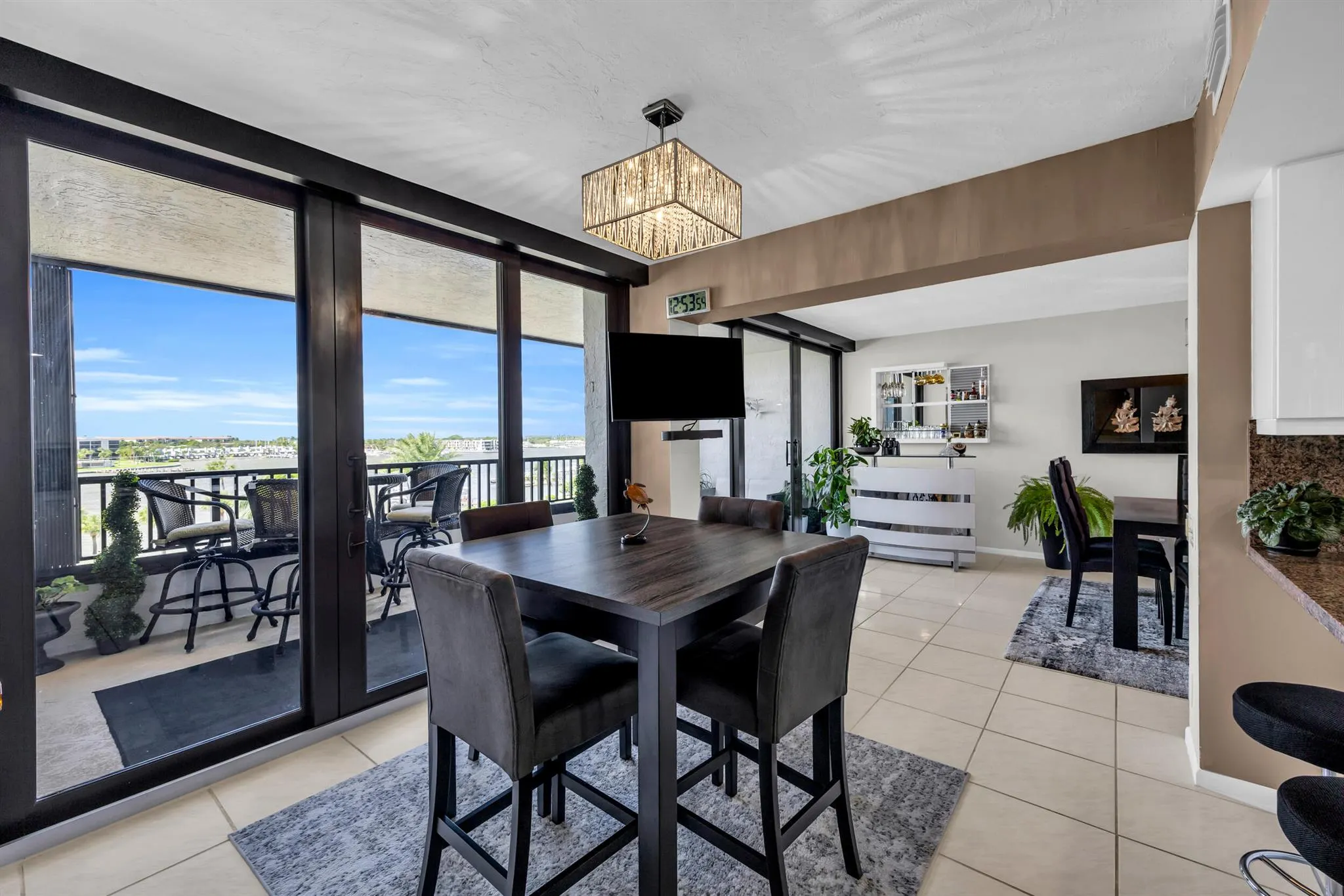 19900 Beach Road, #503