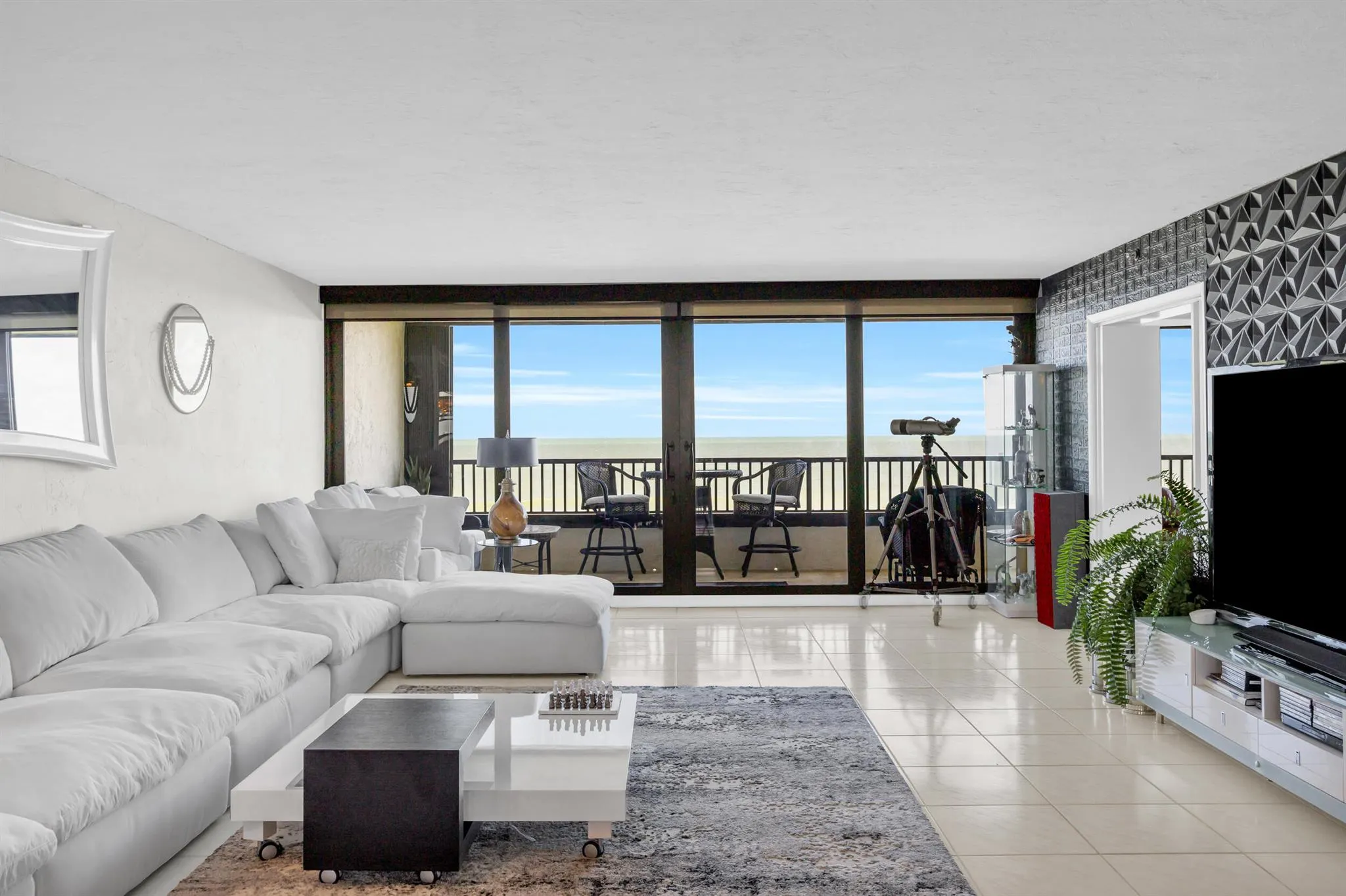 19900 Beach Road, #503