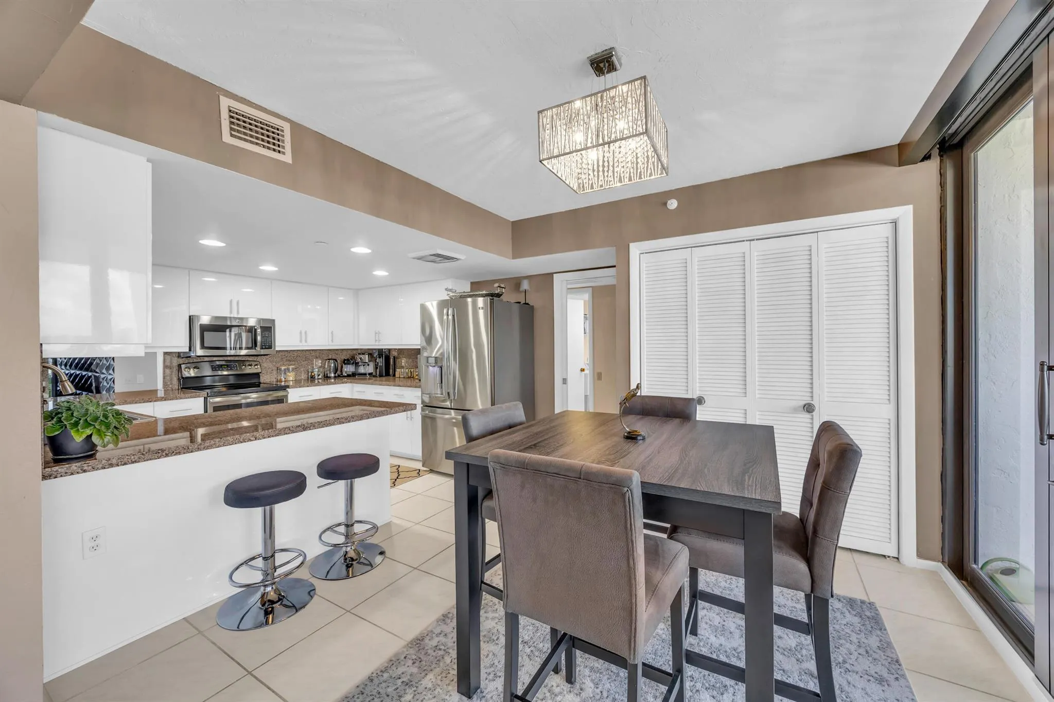 19900 Beach Road, #503