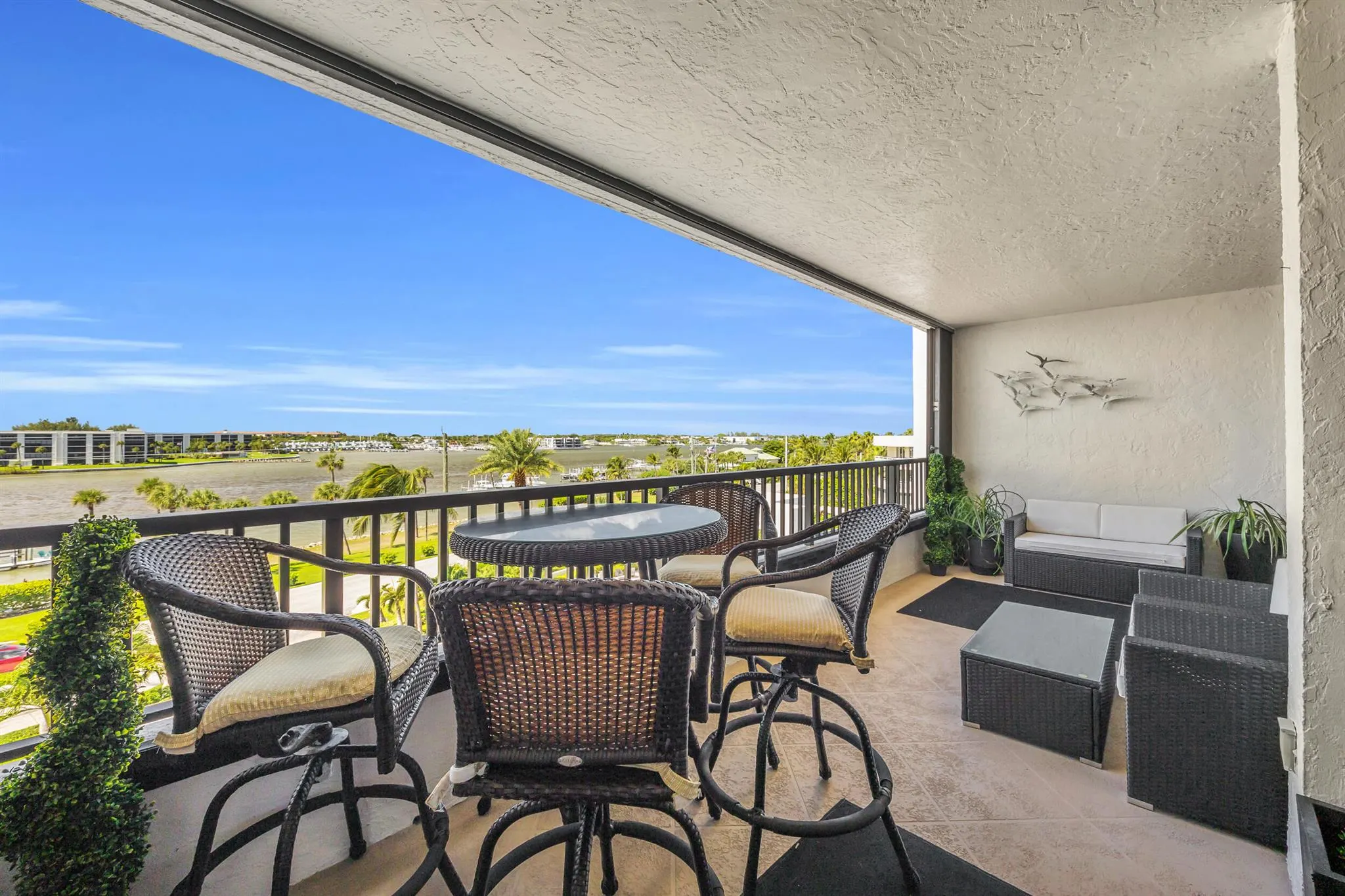 19900 Beach Road, #503