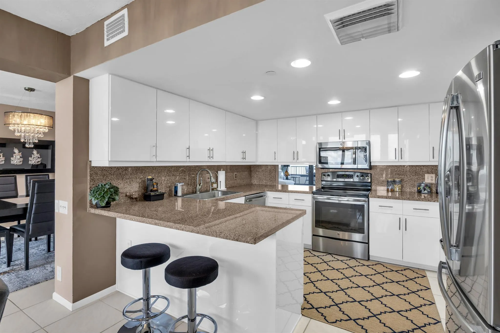 19900 Beach Road, #503