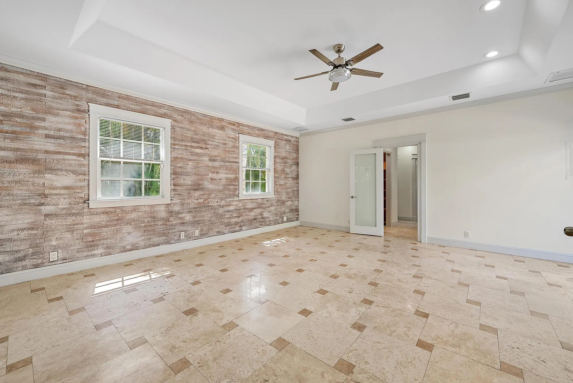 228 9th Street