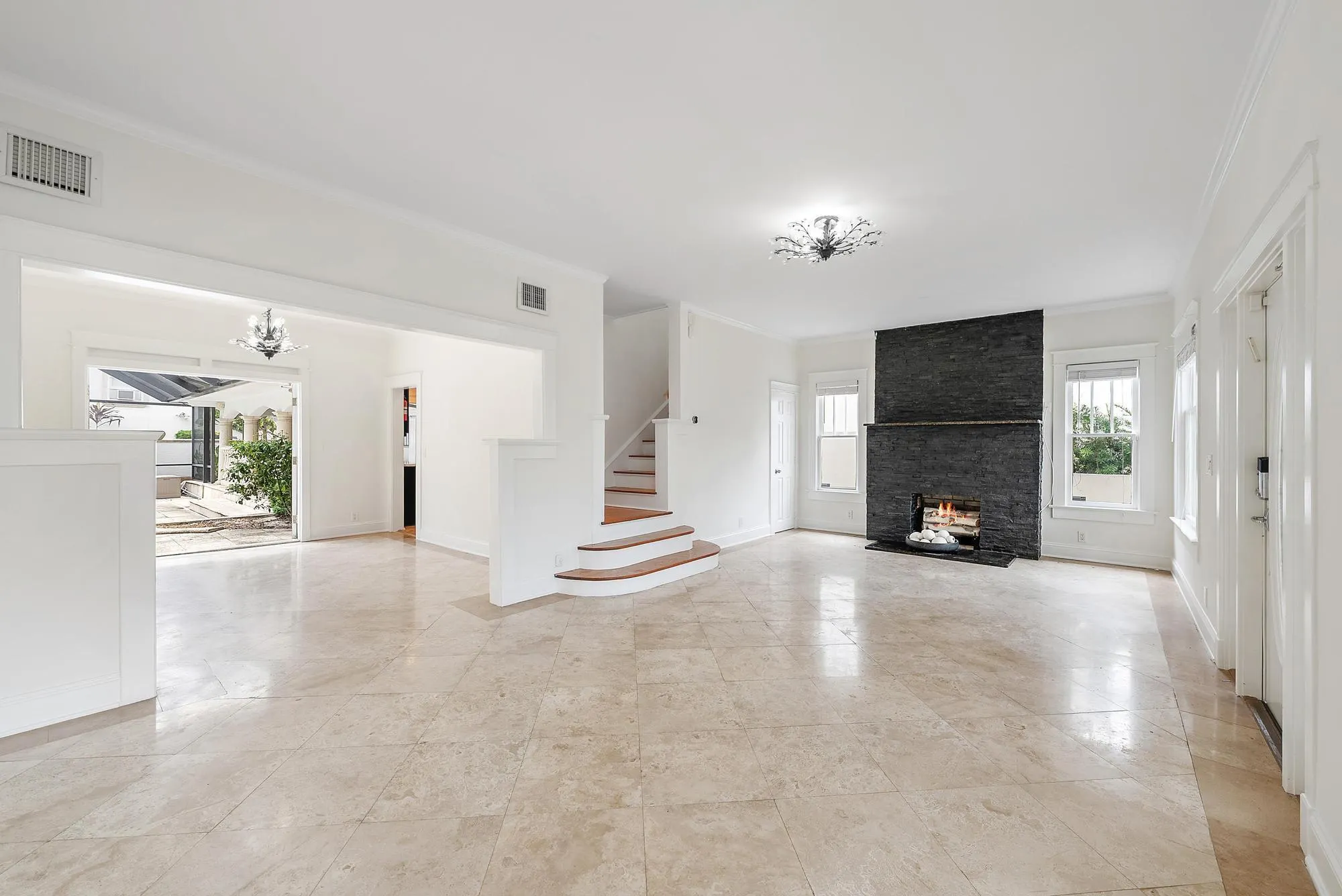 228 9th Street