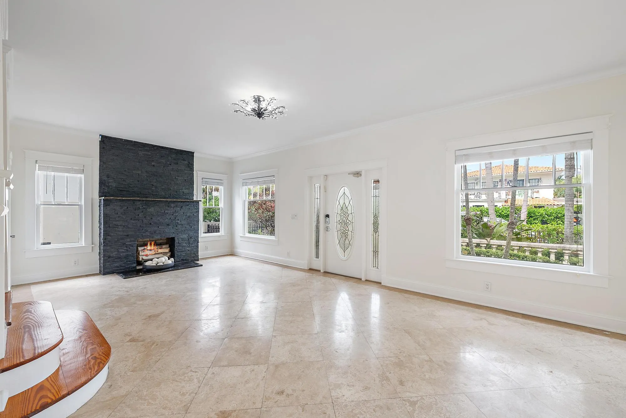 228 9th Street