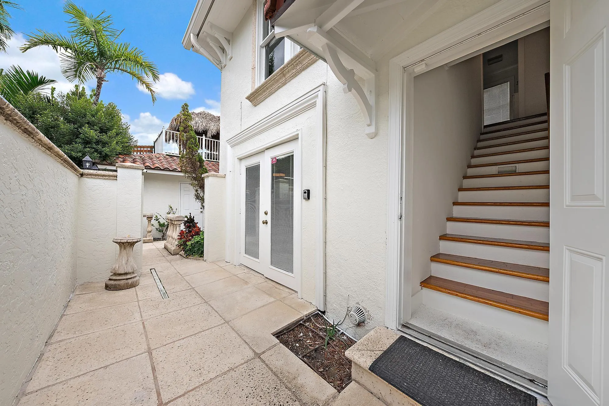 228 9th Street