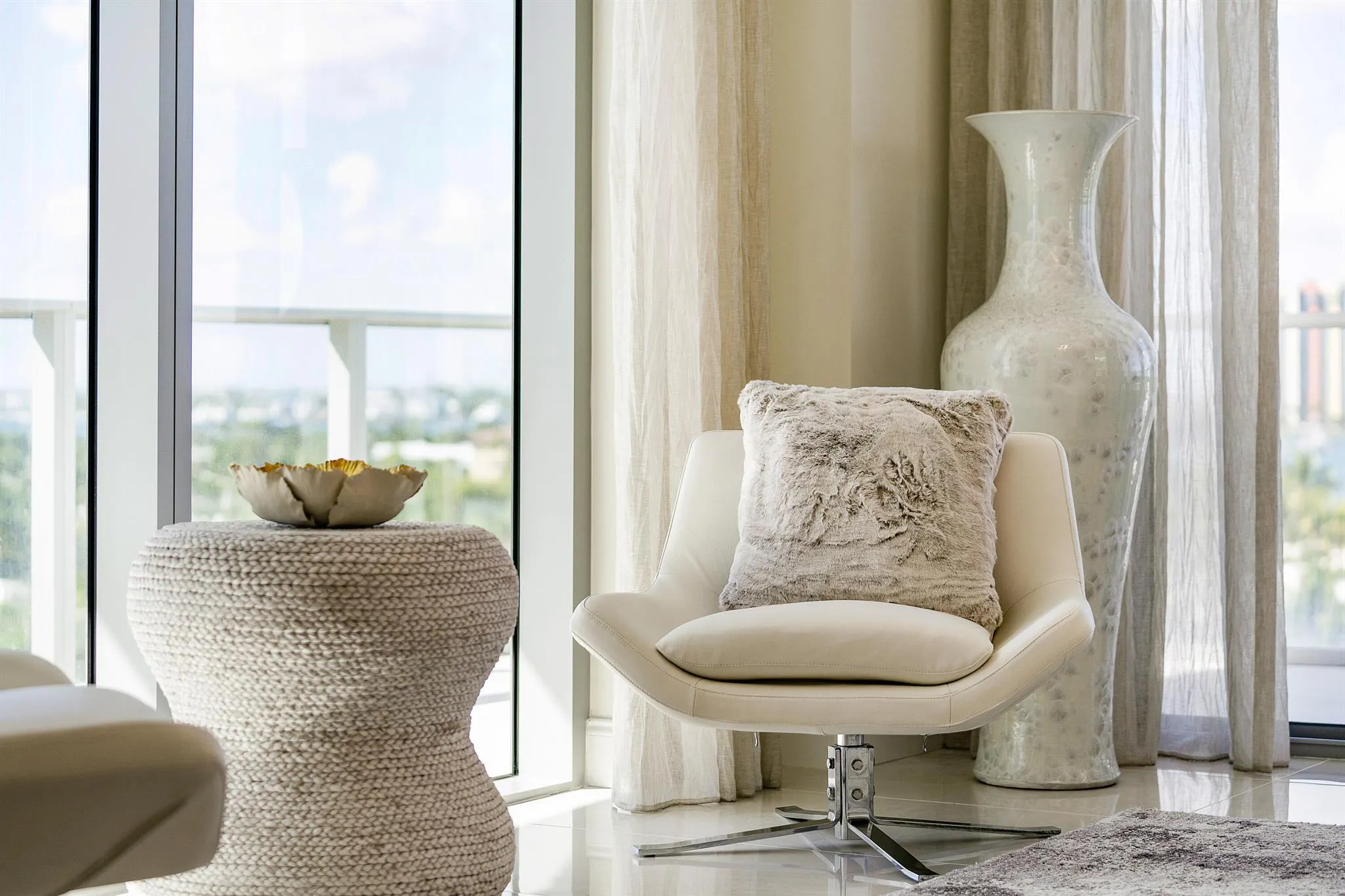 3100 N Ocean Drive, #P-605