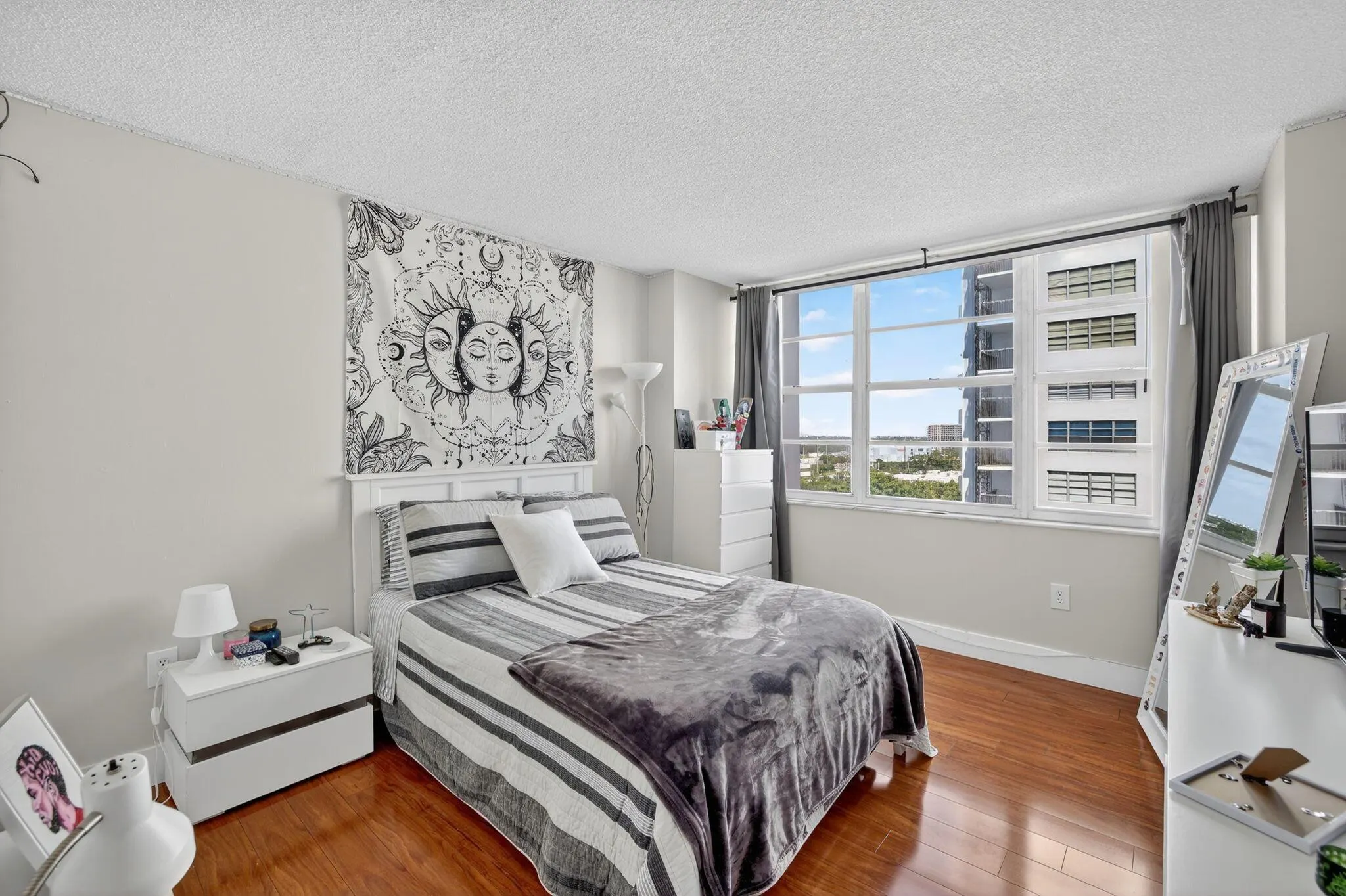 18051 Biscayne Boulevard, #1104