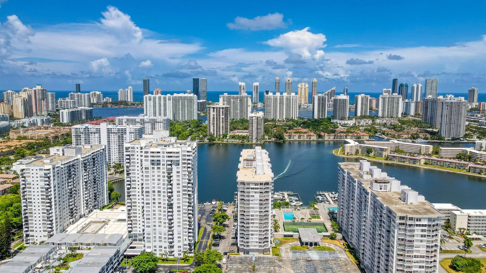 18051 Biscayne Boulevard, #1104