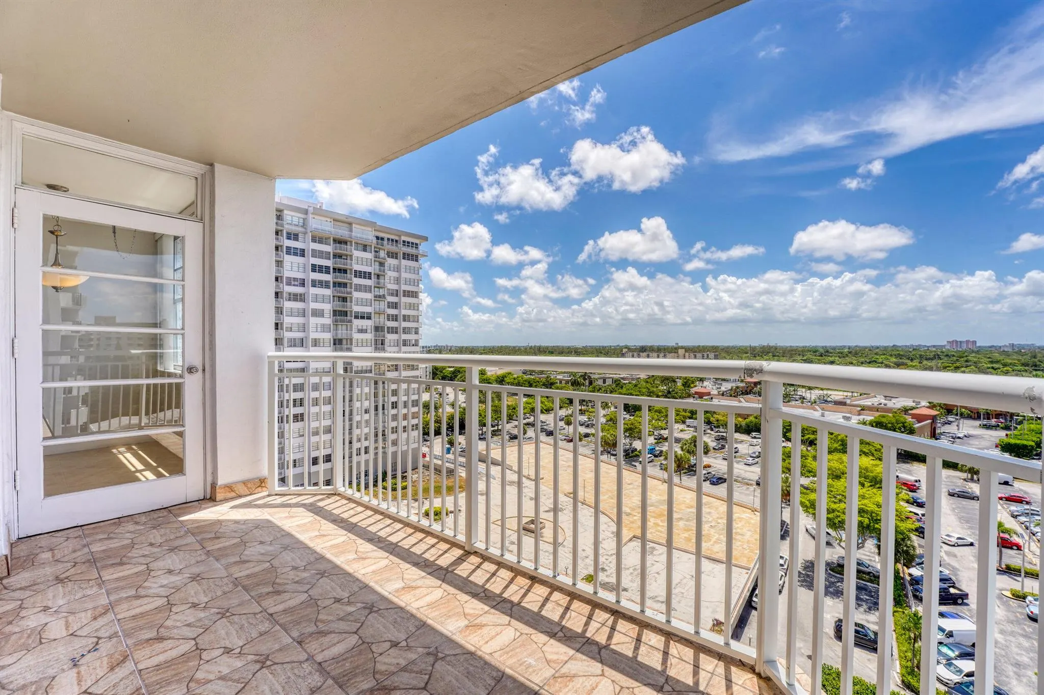 18051 Biscayne Boulevard, #1104