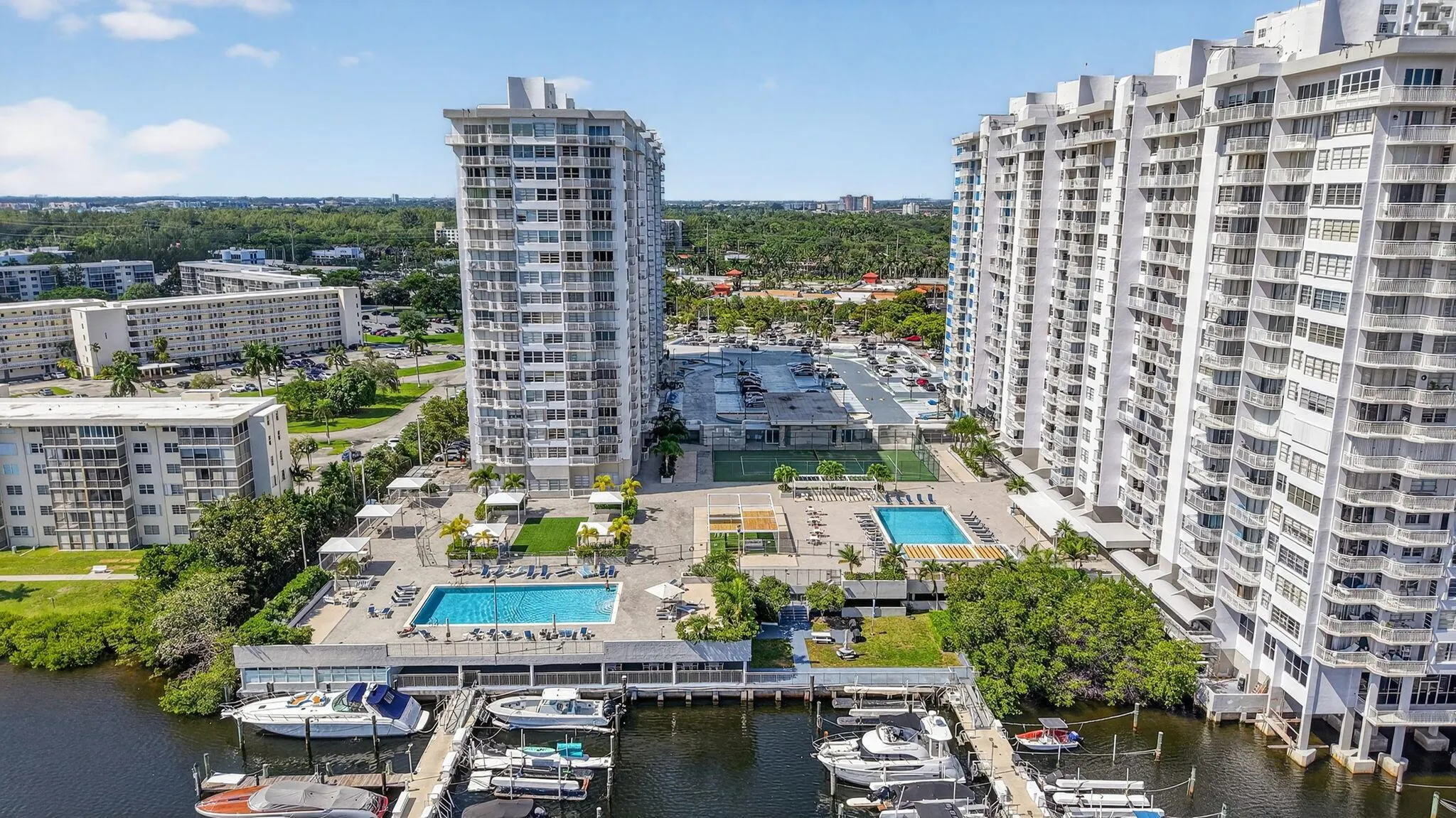 18051 Biscayne Boulevard, #1104