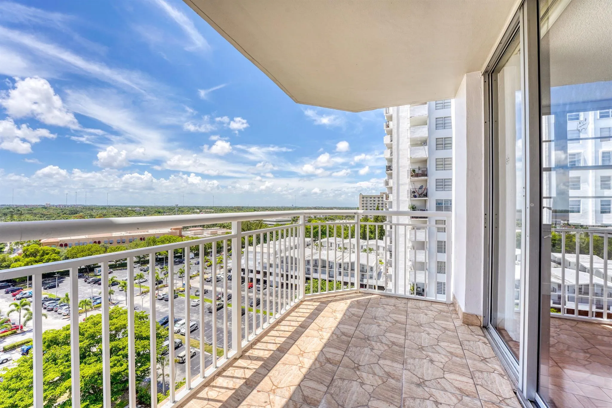 18051 Biscayne Boulevard, #1104