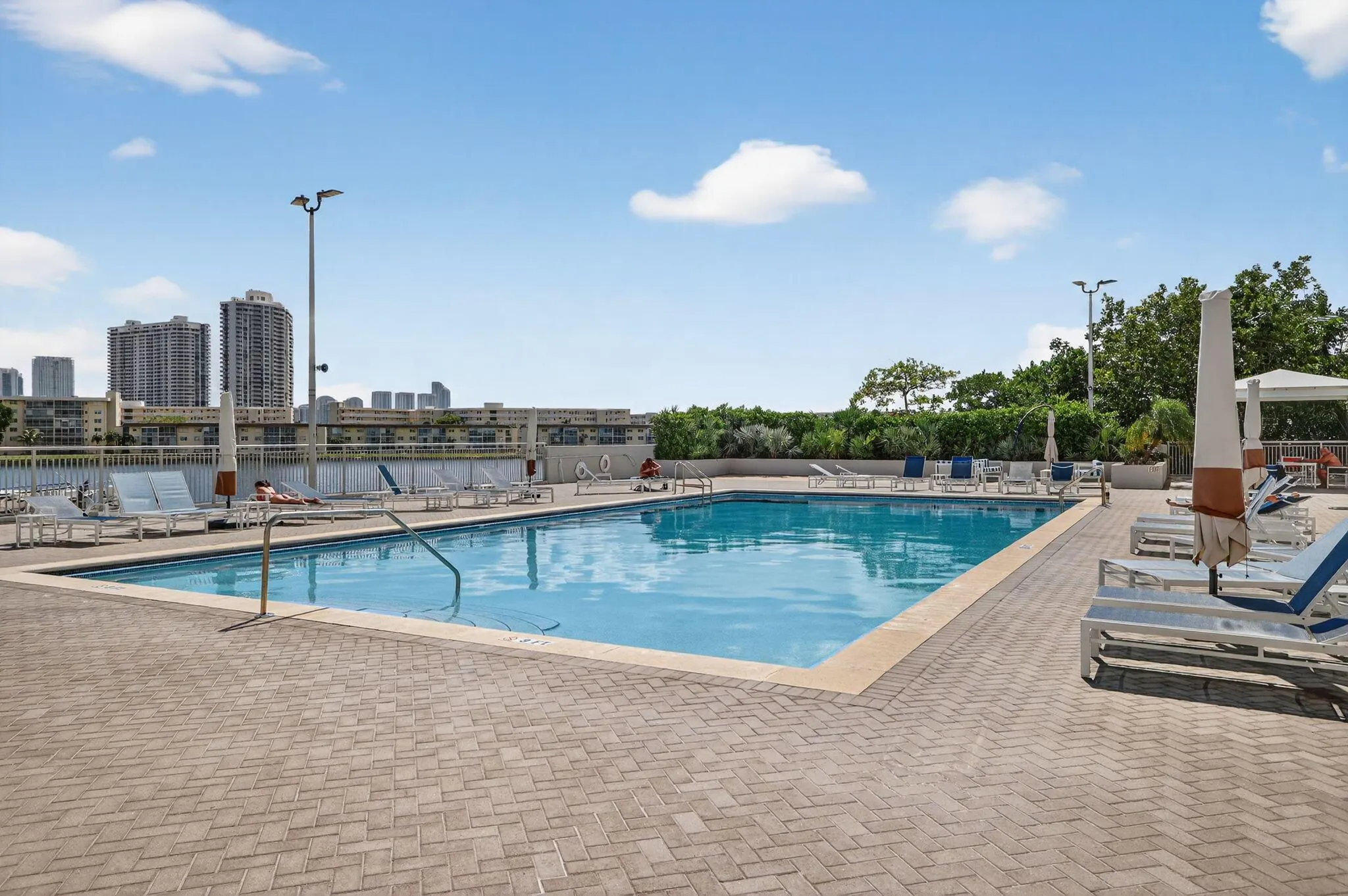18051 Biscayne Boulevard, #1104