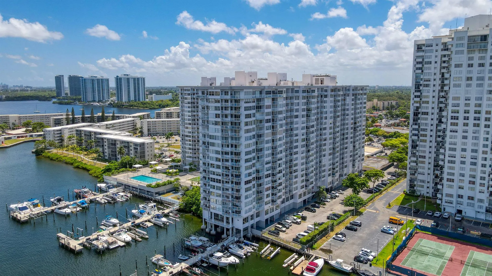 18051 Biscayne Boulevard, #1104