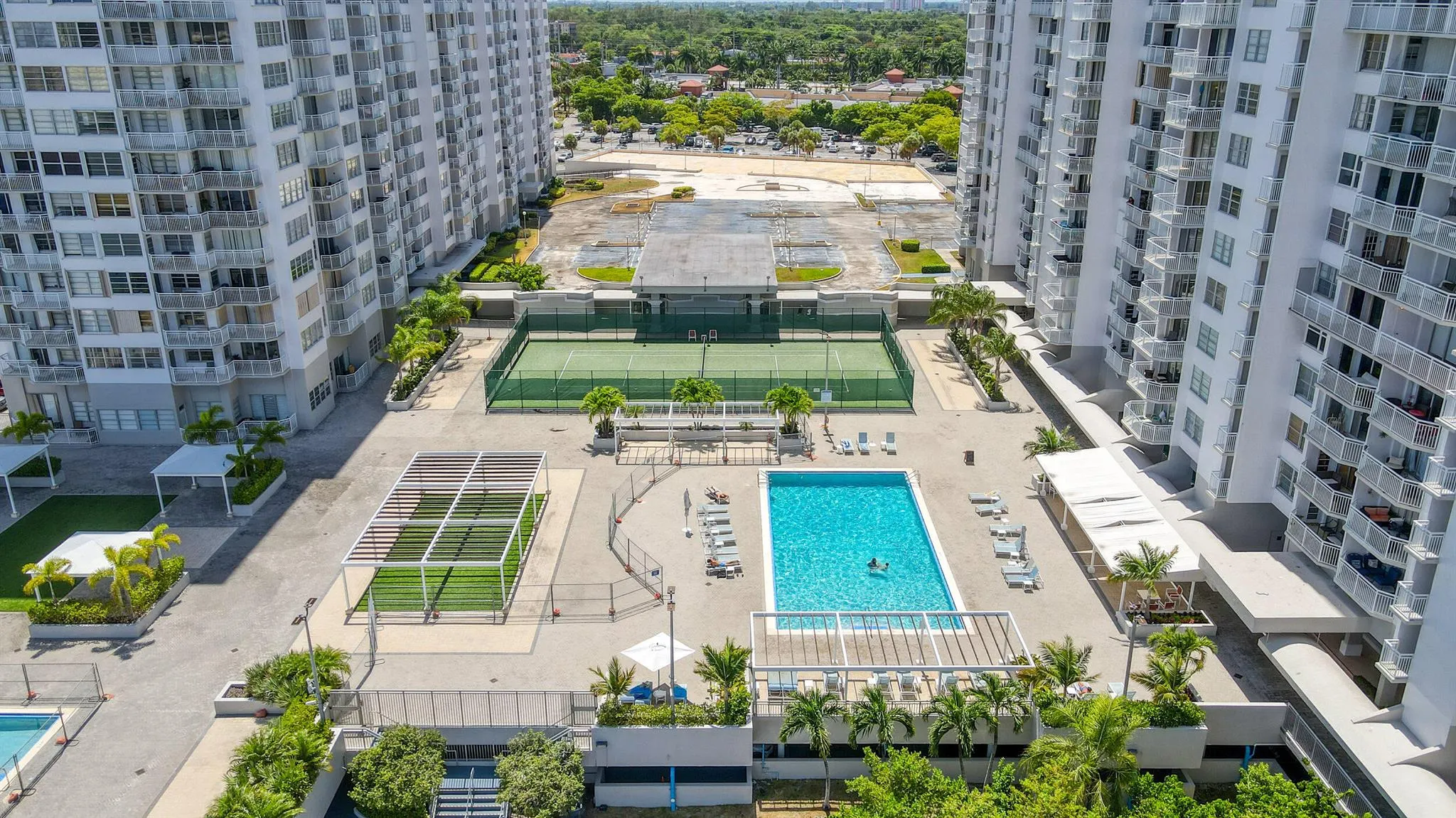18051 Biscayne Boulevard, #1104