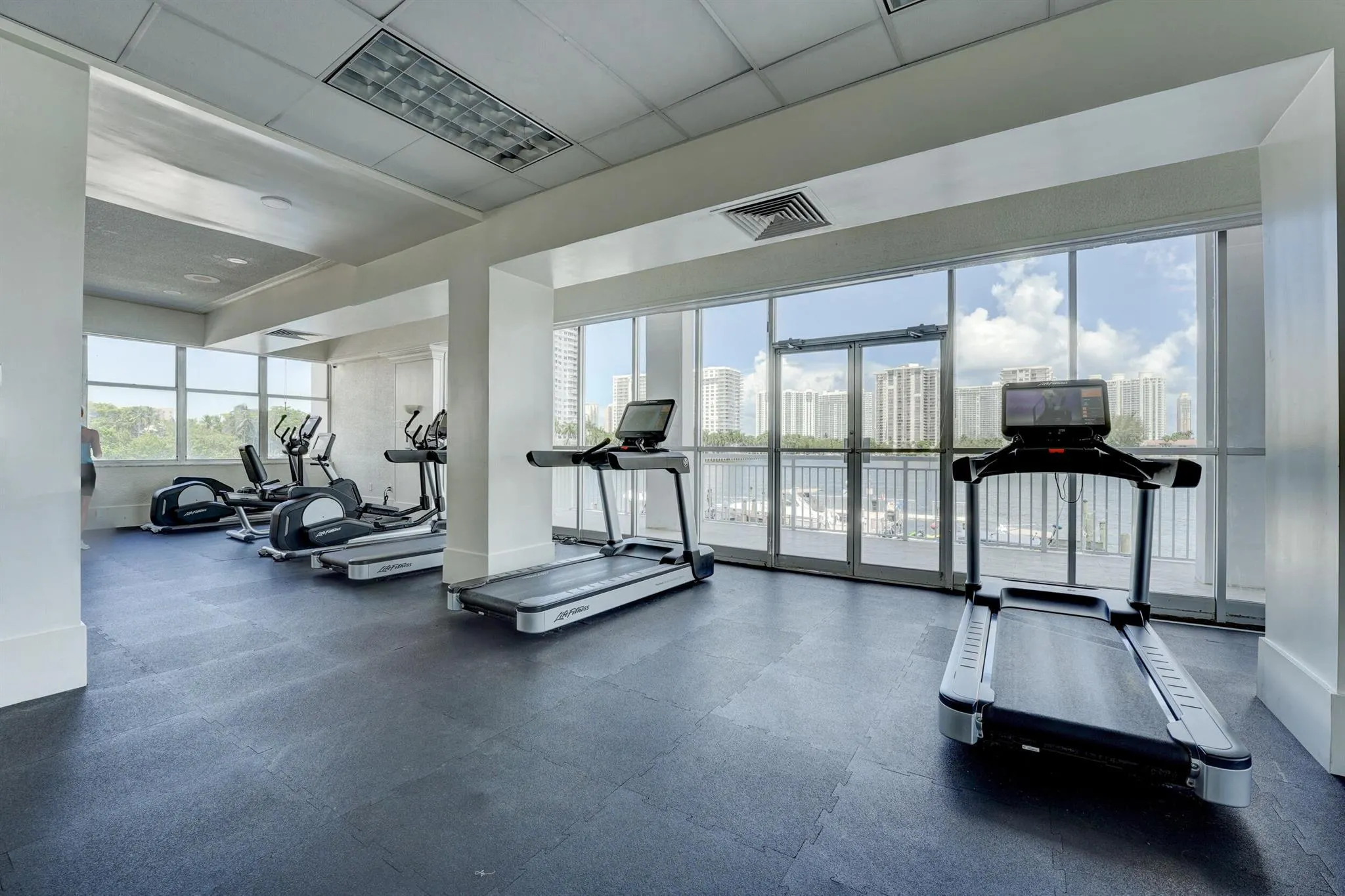 18051 Biscayne Boulevard, #1104